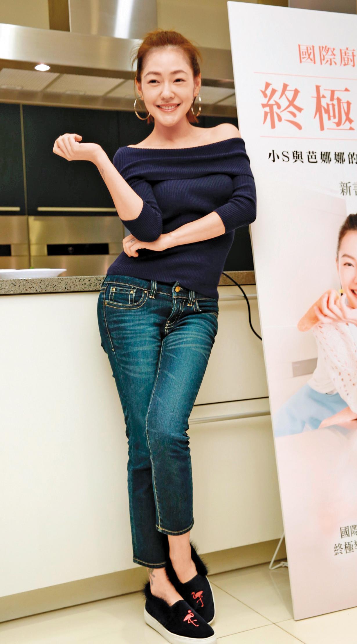 小S說自己常叫女兒跟她一起裸睡。