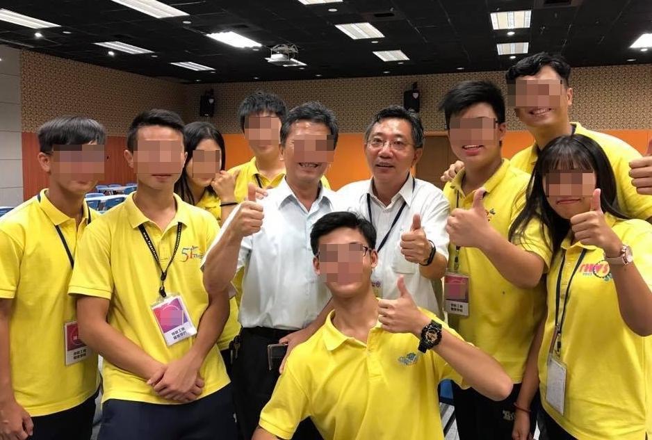 林振雄(中)遭投訴剽竊的3篇研究論文,教育局已收到具名檢舉信。(翻攝內湖高工網站)