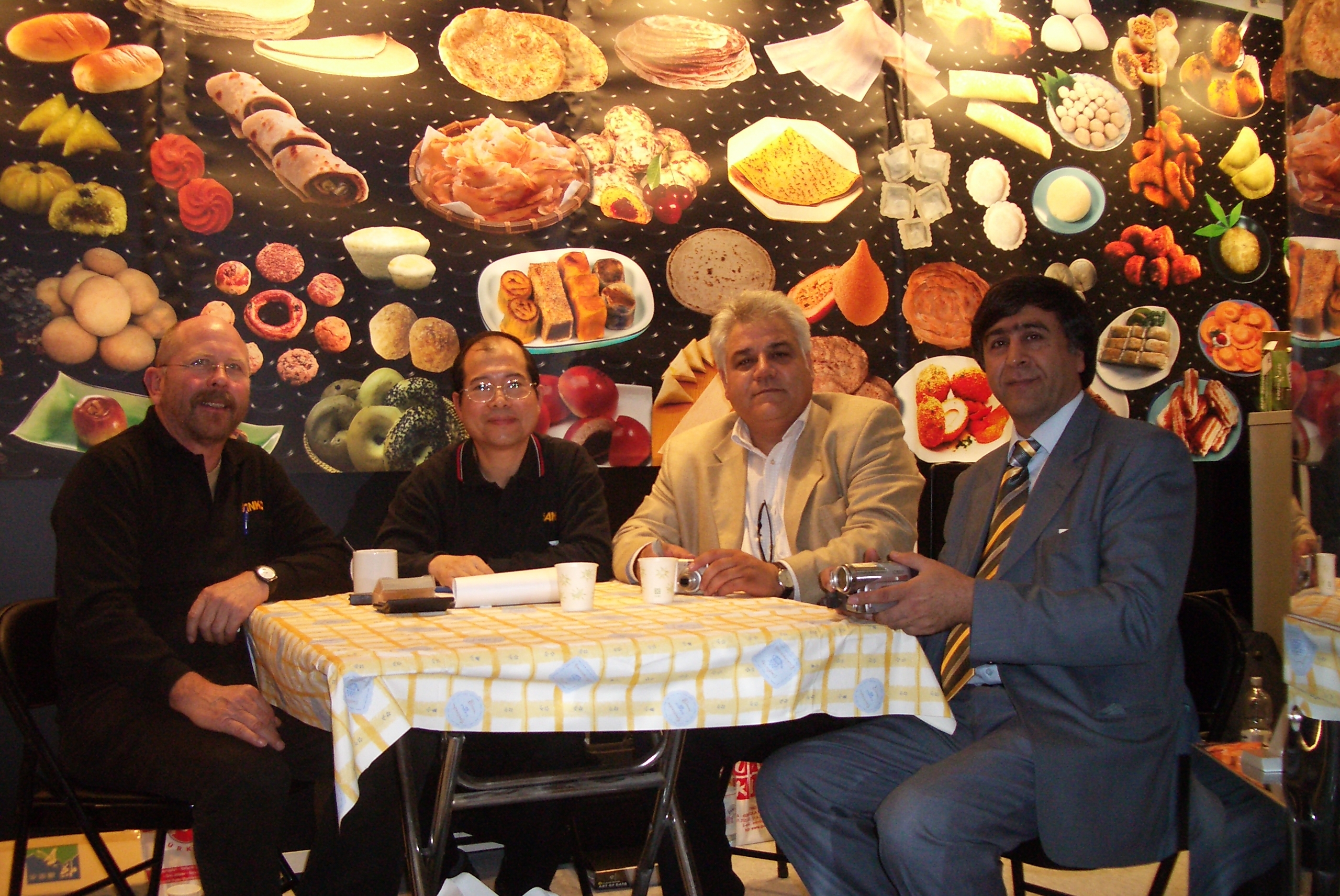 要打進國外市場，歐陽禹認為，找到值得信任、規模小的代理商很重要。（歐陽禹提供）