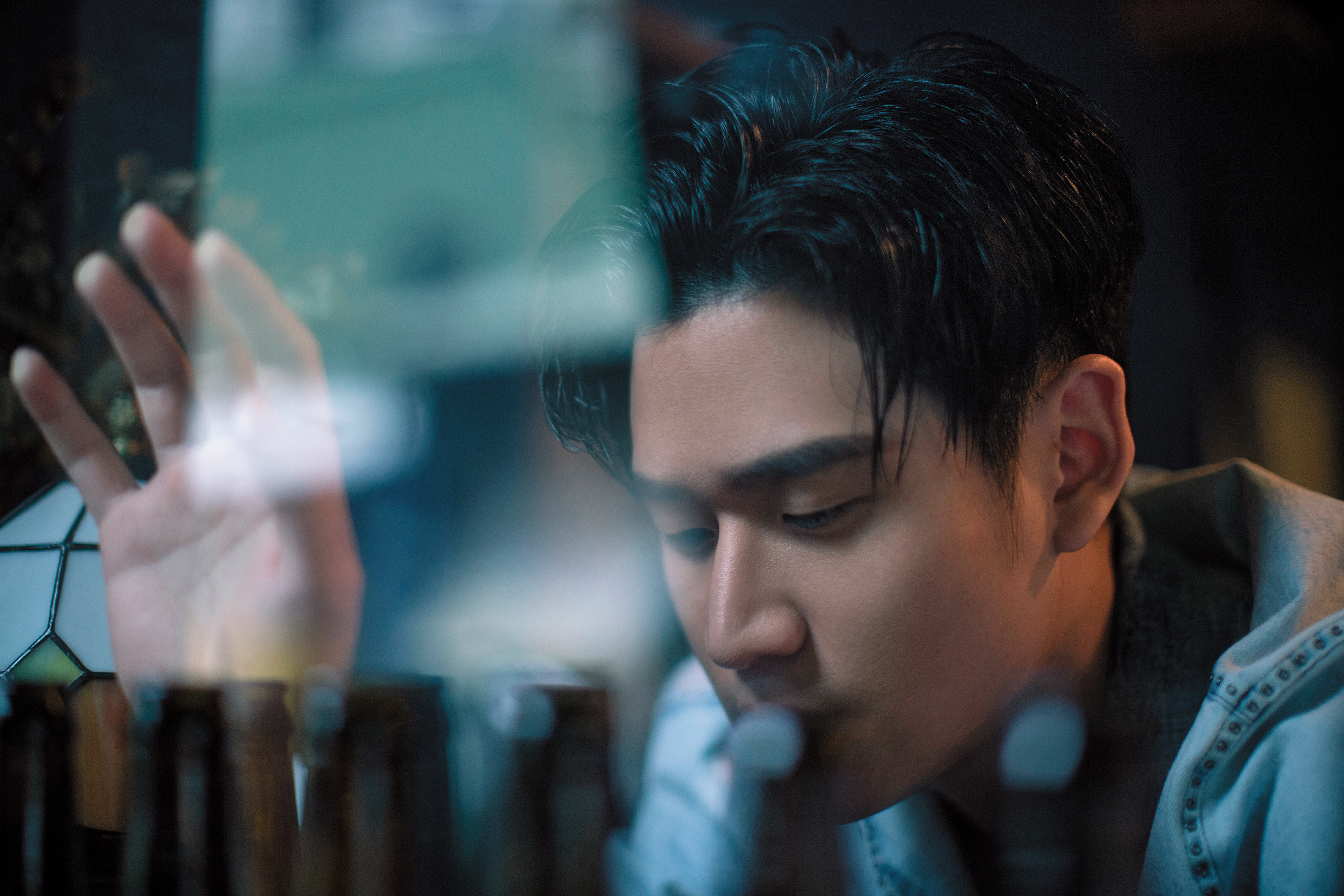 周興哲談到在美國求學的點滴，回憶起跟同學做過的傻事，用「算是很美好的童年」當結尾，還真的會讓人忍不住想倒抽一口氣呀！