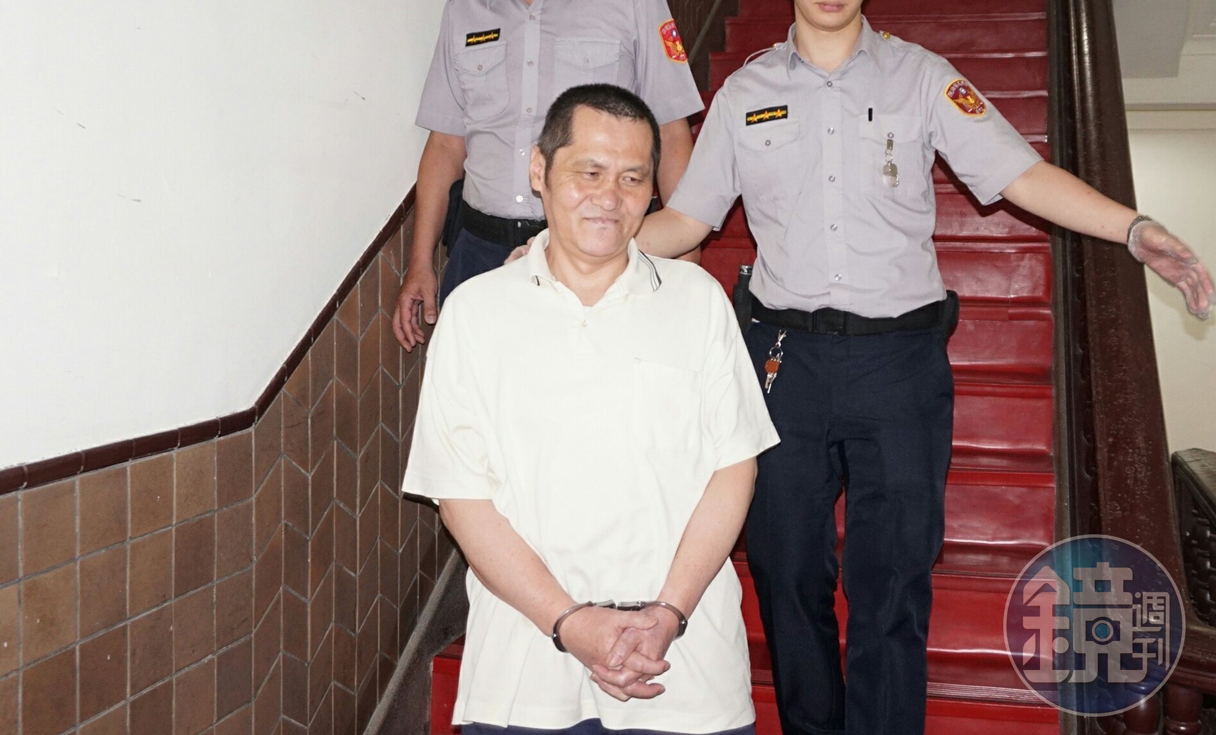 翁仁賢潑汽油放火燒死高齡父母及親人奪6命，遭判死刑。