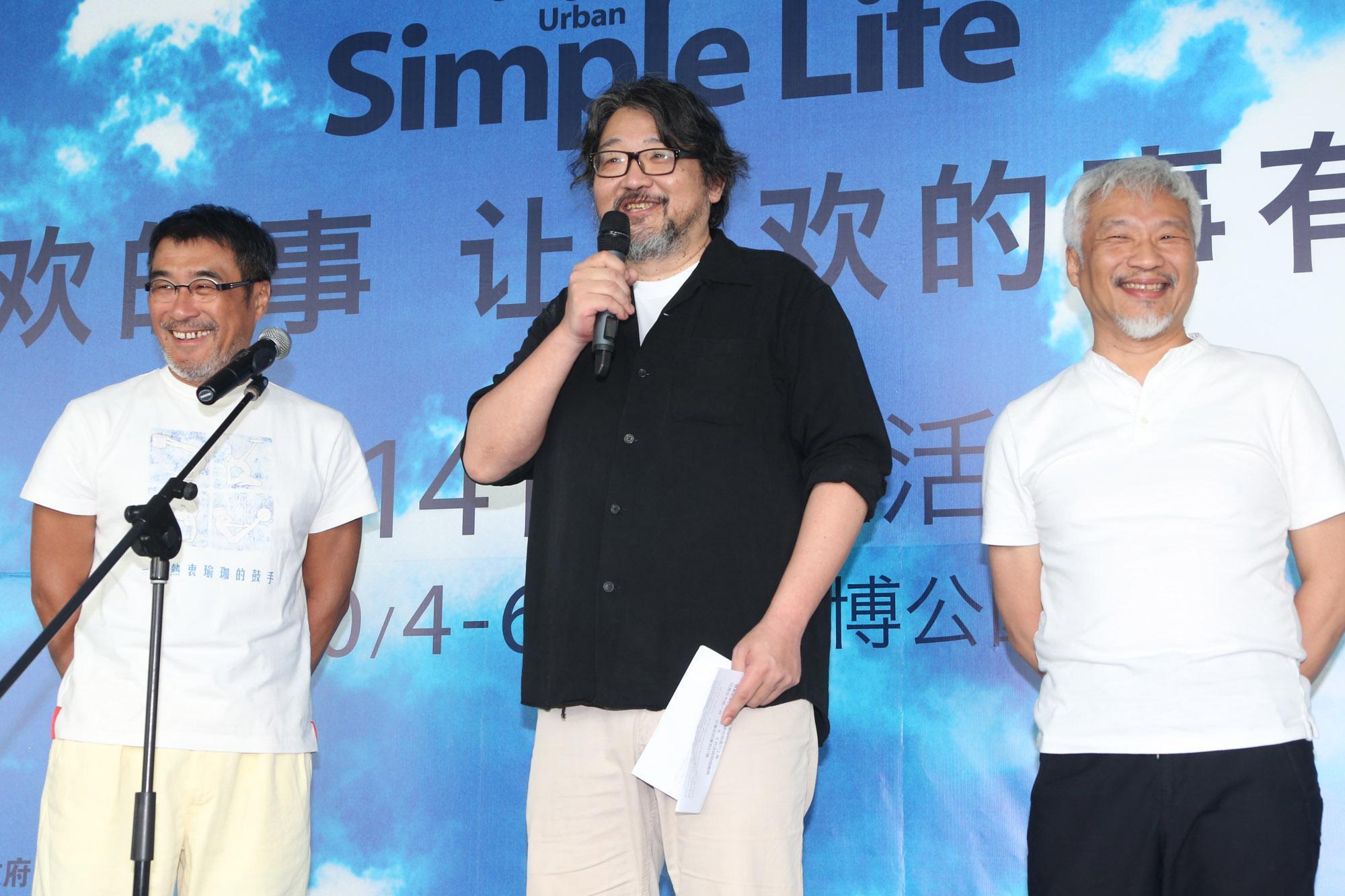 2014年簡單生活節登陸,大會主席李宗盛(左起)及活動製作人張培仁、賈敏恕同台宣傳。(東方IC)