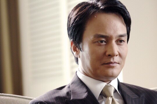 趙敏基演過不少韓國電視劇，卻因性騷事件身敗名裂。