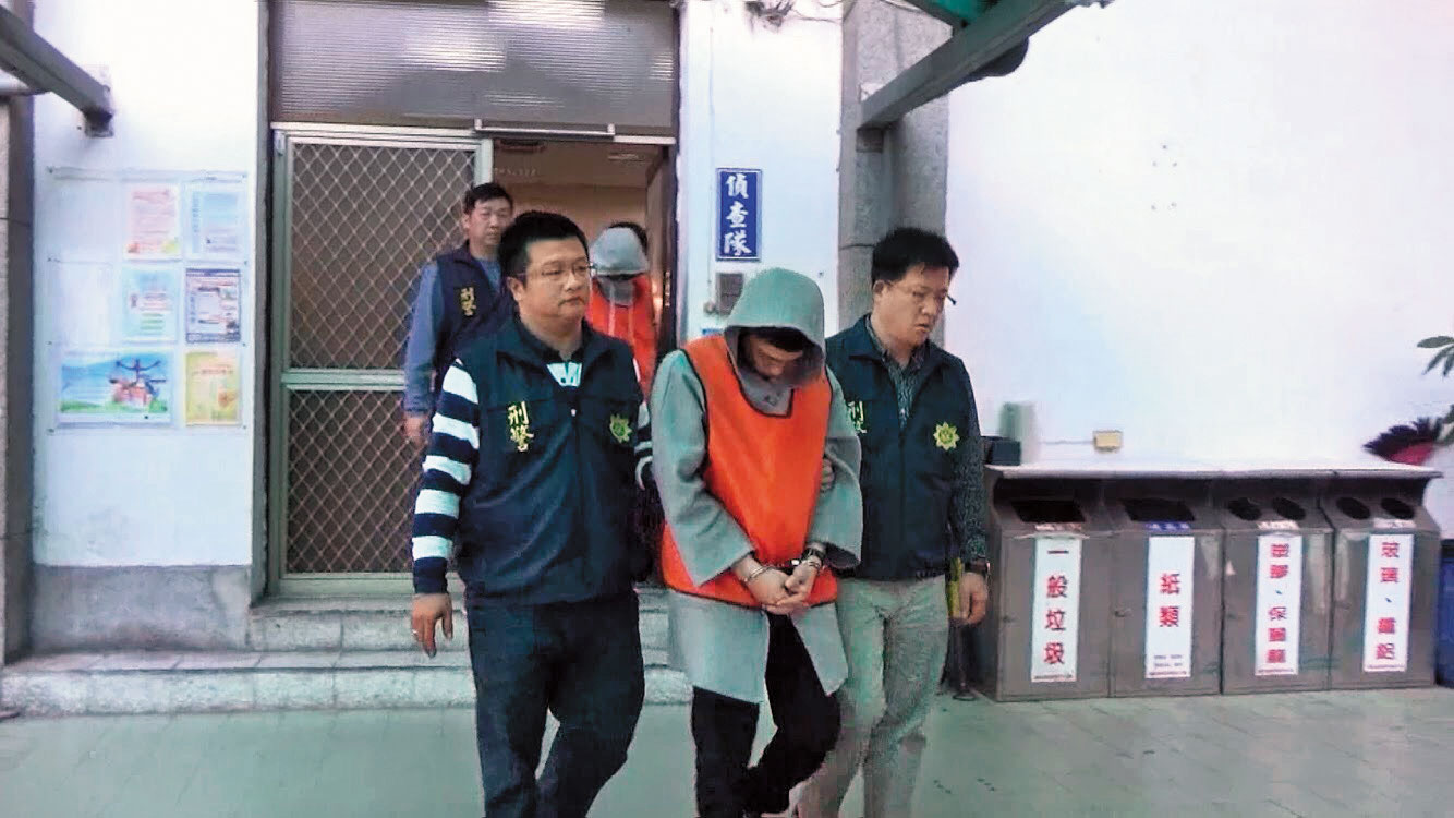 黃嫌夥同另3人設局搶劫比特幣落網，遭移送地檢署。（警方提供）