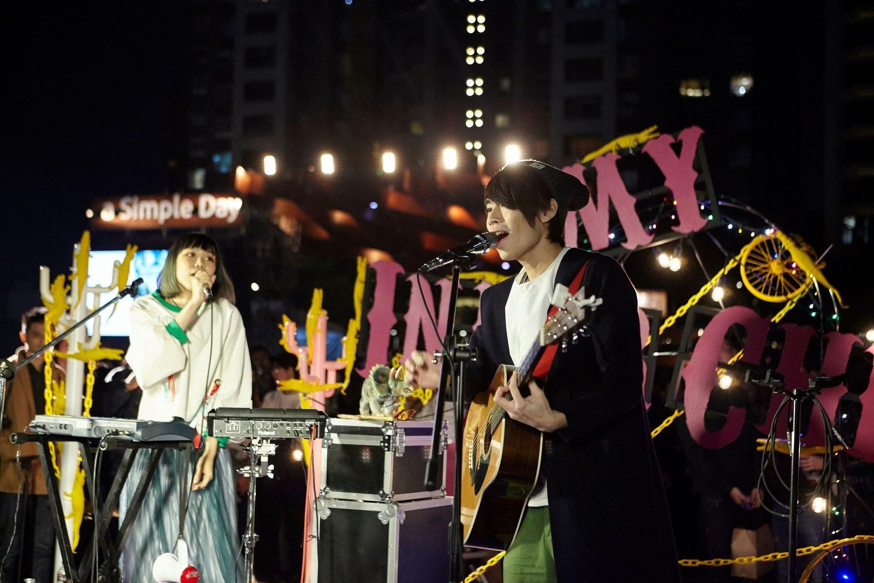 2017年台中簡單生活節活動現場，設立不同舞台給年輕人展現才華的空間。圖為Crispy脆樂團（翻攝自簡單生活節臉書）