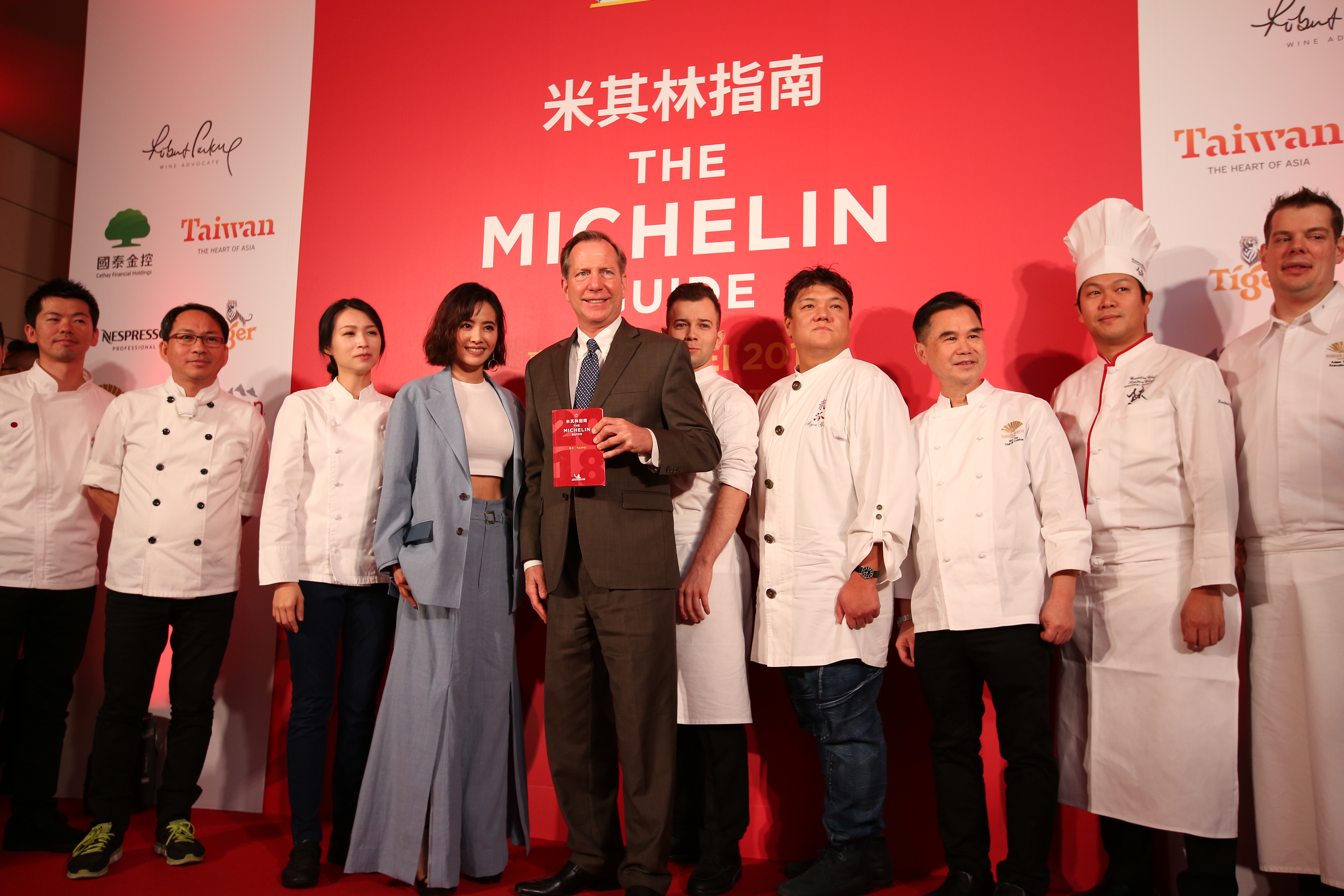 美食聖經《米其林指南》正式發布台灣第一屆米其林名單，共有20家餐廳為台灣摘下24顆美食星星。