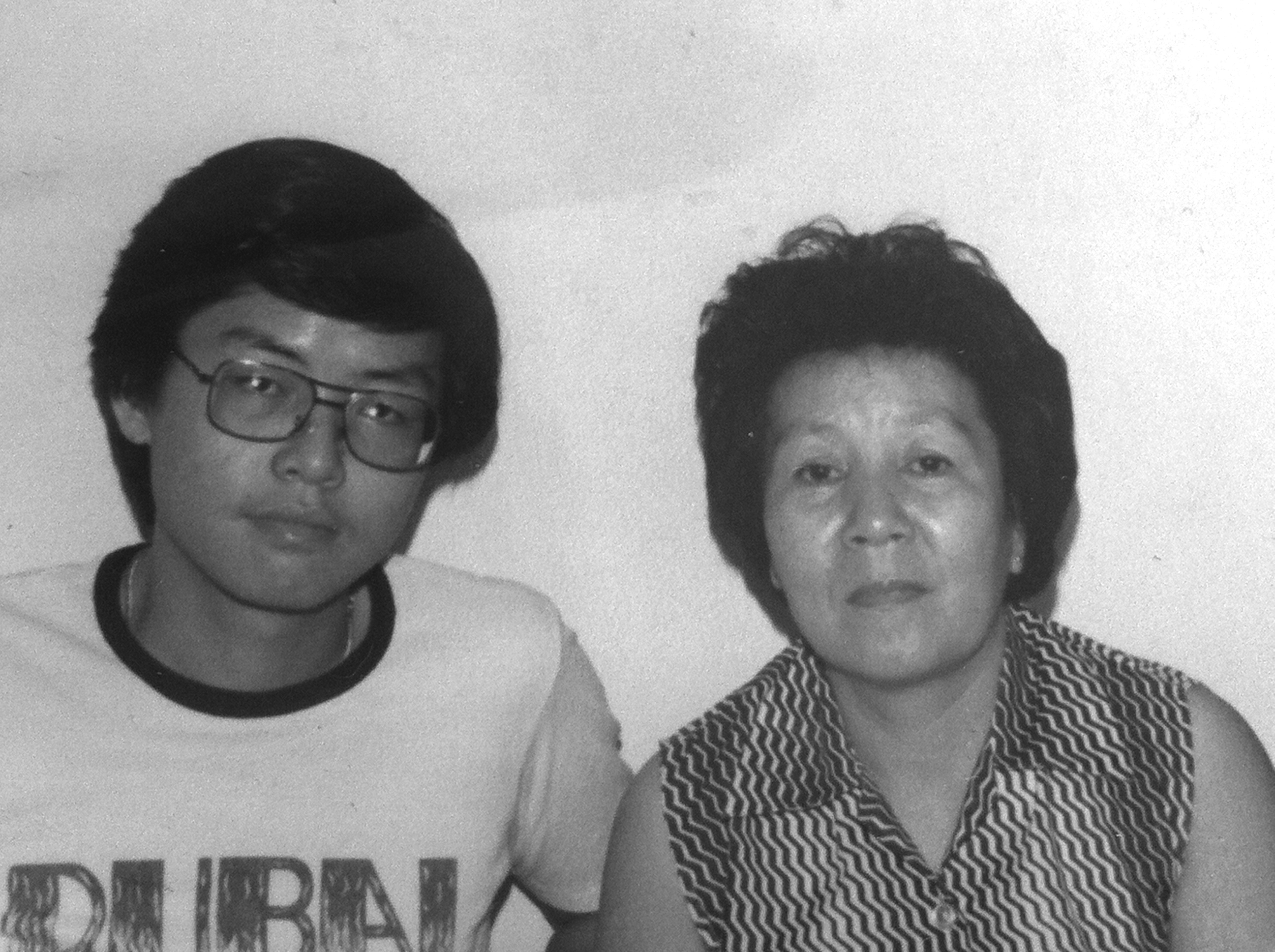 周耀輝成長過程與母親相依為命，感情至深。（周耀輝提供）