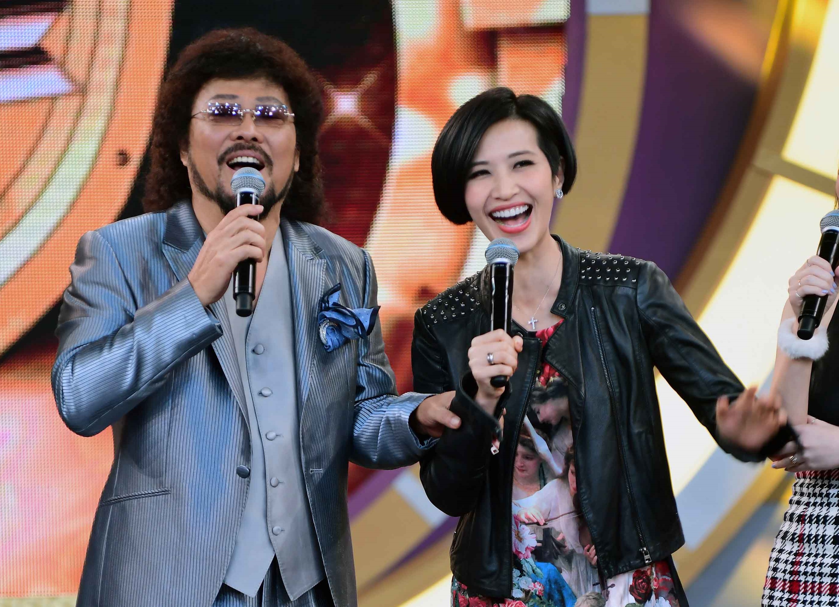 梁一貞上節目大秀歌藝與廚藝。（華視提供）