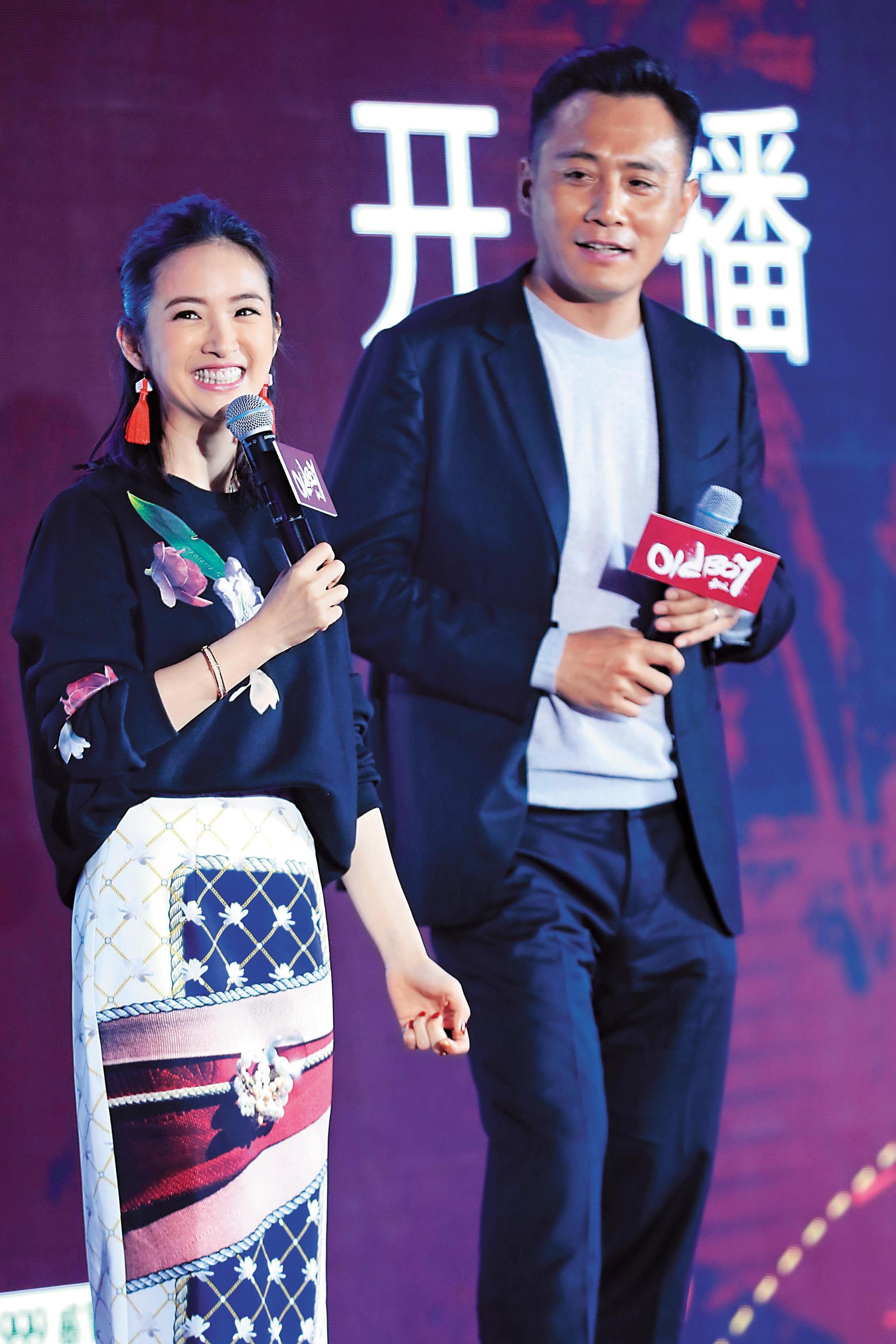 雙金攜手主演，金鐘影后林依晨（左）和金馬影帝劉燁合作的《老男孩》夯成討論話題，流量刷新愛奇藝台灣站紀錄，這齣戲刻畫父子情深，城市中滿滿的人情味，勾出觀眾心底的暖意。（東方IC）