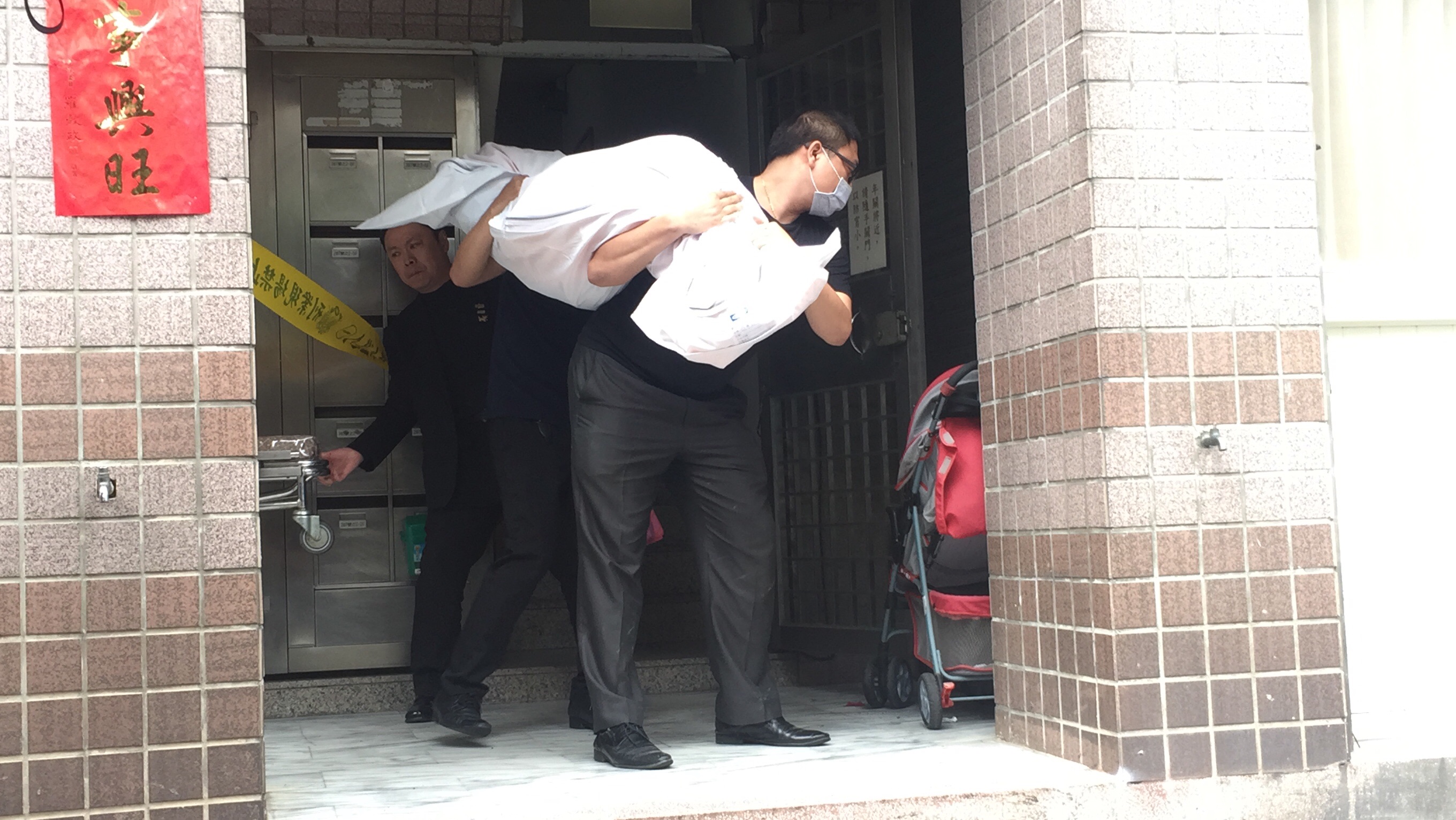 張嫌行凶後態度極為鎮定,水泥封屍的凶狠手法震驚社會。