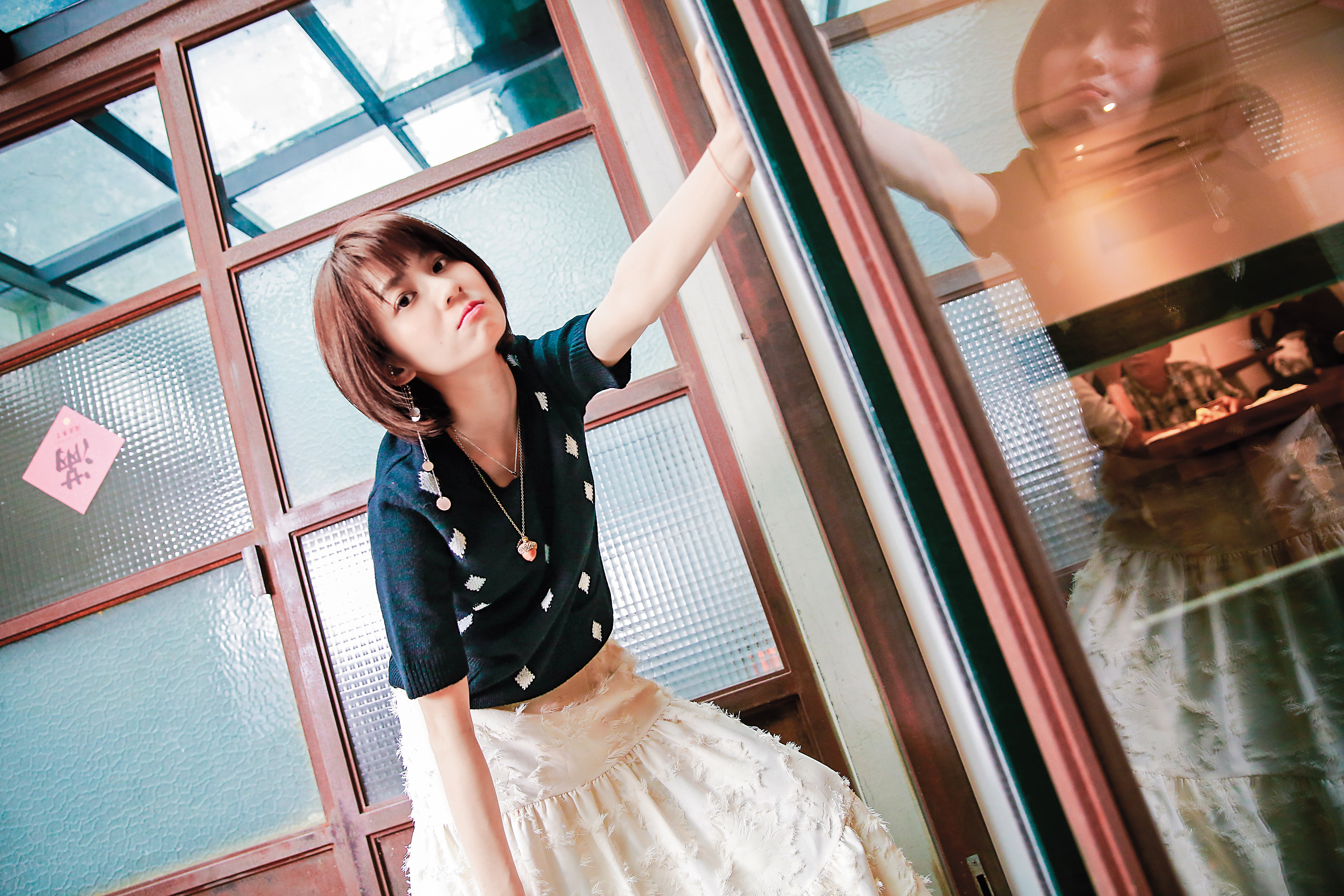 連俞涵演出鄭文堂執導新劇《奇蹟的女兒》，在裡頭飾演面惡心善的工廠女工。