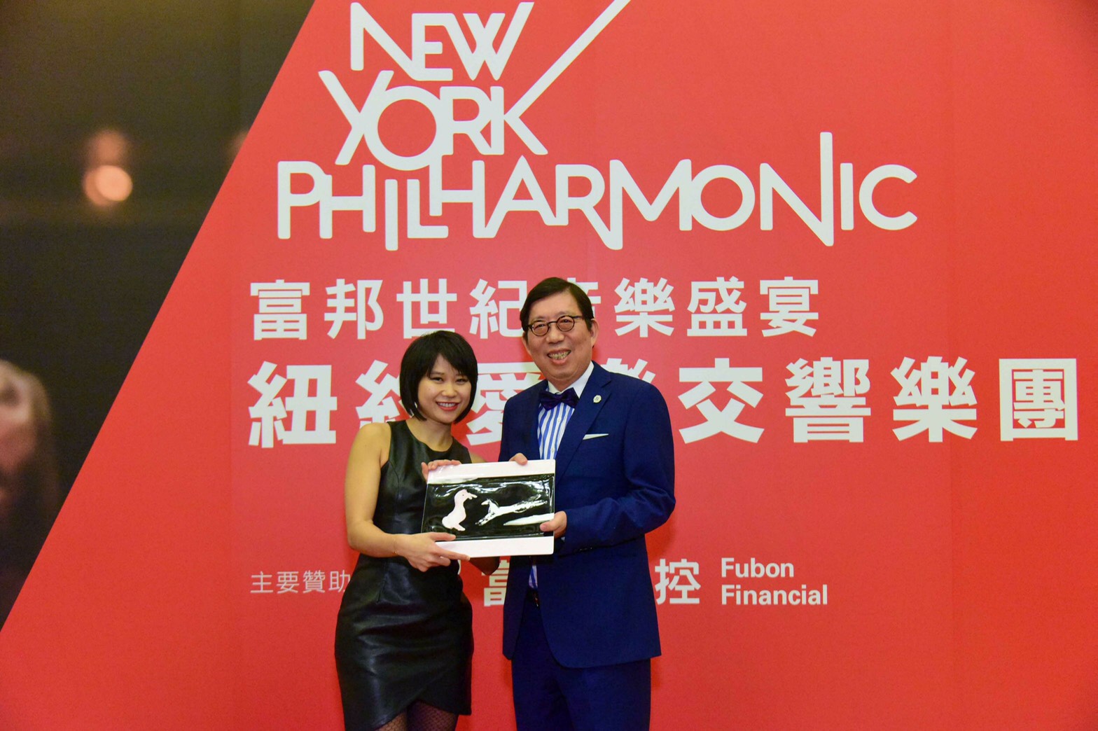 蔡明興喜當外公，喜獲金孫。（富邦金提供）