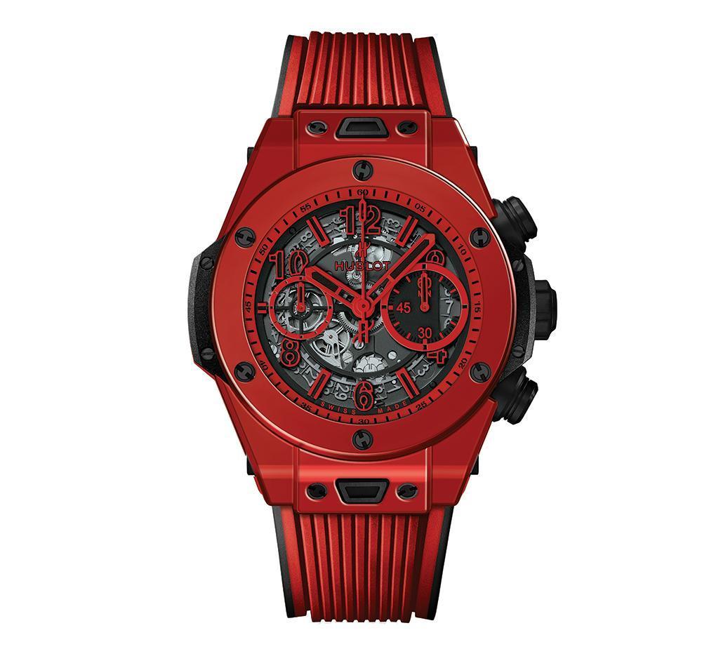 HUBLOT在Pre-Basel帶來這款Big Bang飛返計時碼錶，透過獨特製程打造出的鮮艷明亮紅色陶瓷，特別的是這款紅色陶瓷比起傳統陶瓷的硬度來得更高。限量500只，售價未定。
