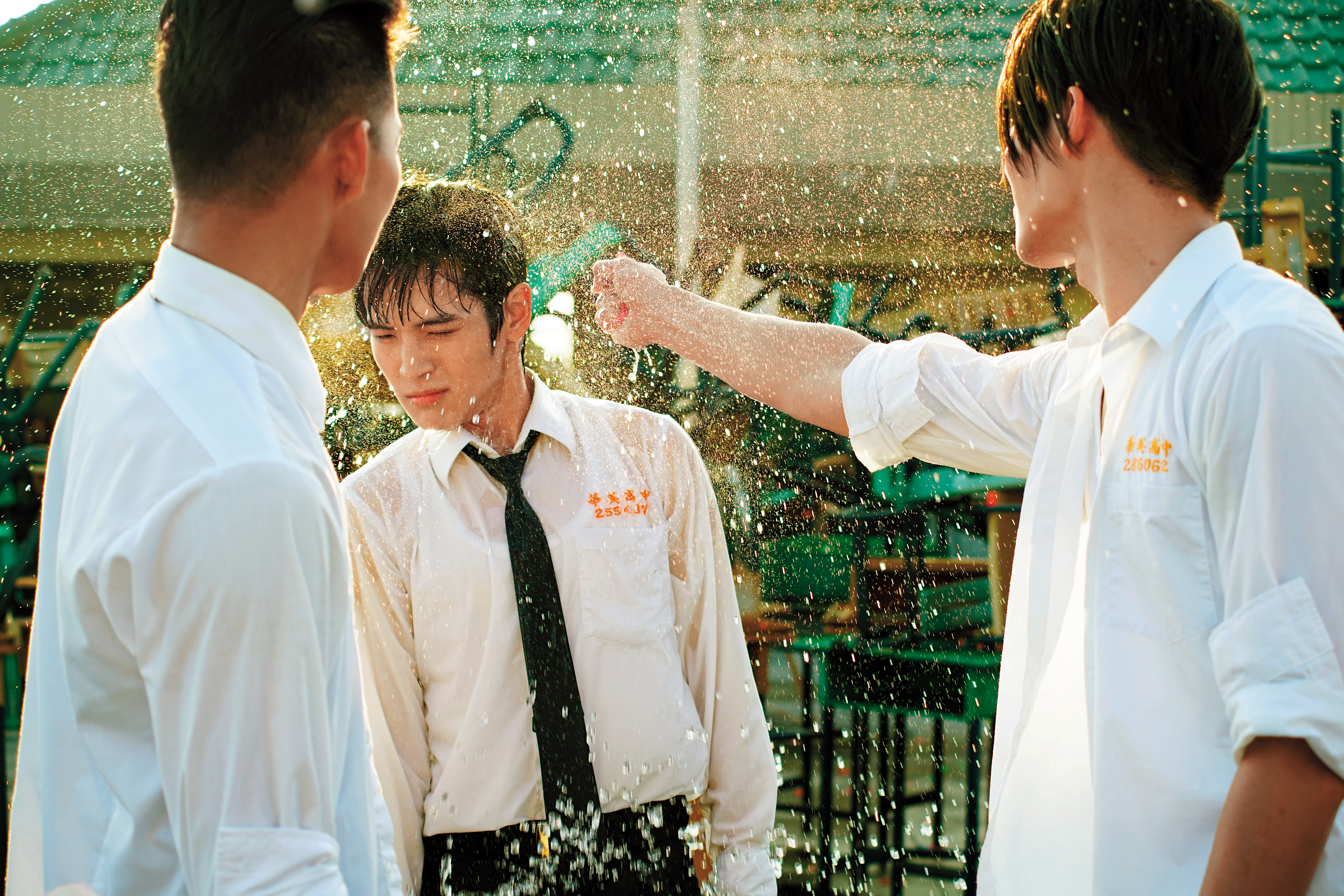 《翻牆的記憶》以校園霸凌為題材，現實中許多遭同儕欺負的情節被搬上螢幕。（TVBS提供）