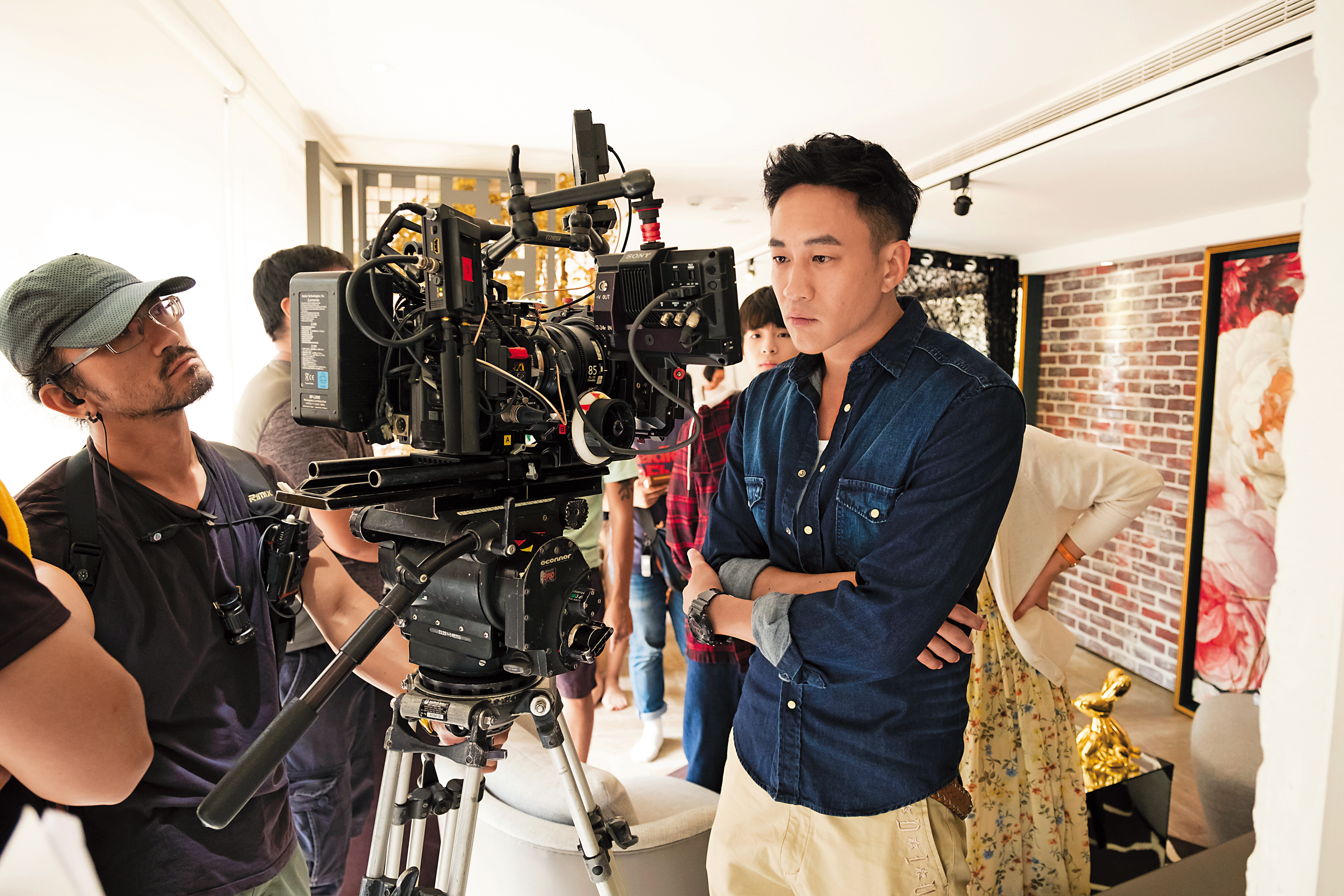 何潤東在鏡頭、燈光花費心思嘗試，希望從故事內容、拍攝手法及表演吸引觀眾。（TVBS提供）