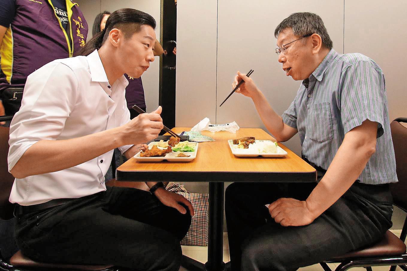 林昶佐（左）放話選市長，據傳是為了增加媒體曝光度。（翻攝林昶佐臉書）
