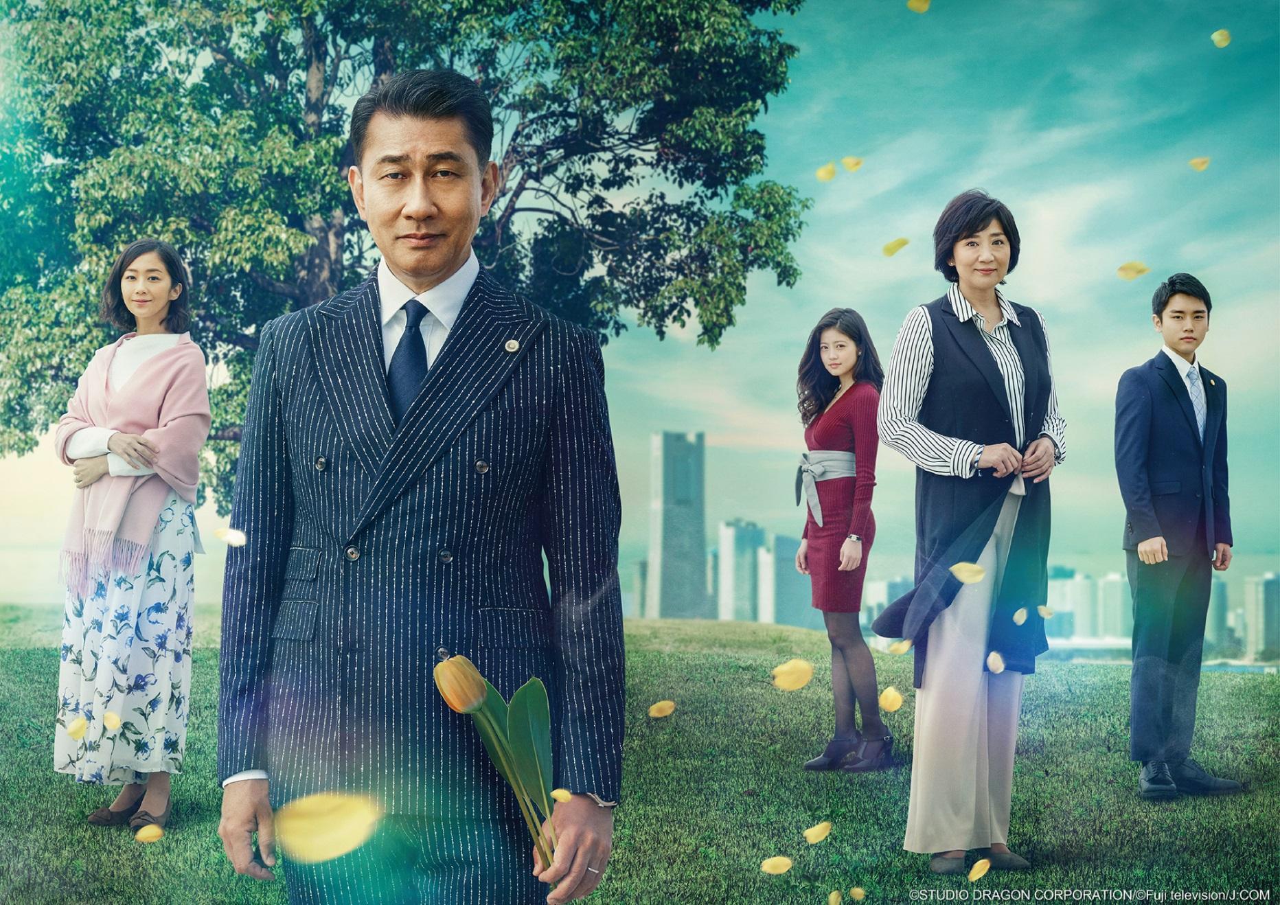 翻拍自同名韓劇的《記憶》,找來日本資深演員中井貴一(左二)擔綱主演,將在KKTV與日本同步零時差播出。(KKTV提供)