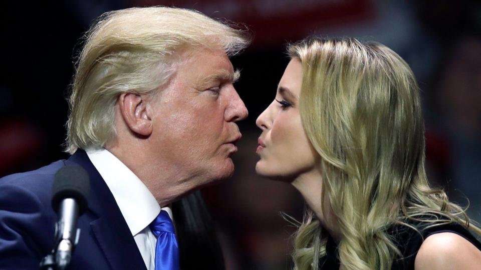 伊凡卡川普（右）是父親總統川普工作上的幫手。（公視提供）