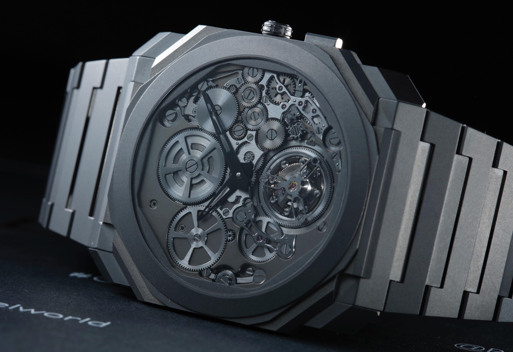 【Baselworld 2018】至薄飛輪!BVLGARI Octo Finissimo Tourbillon Automatic