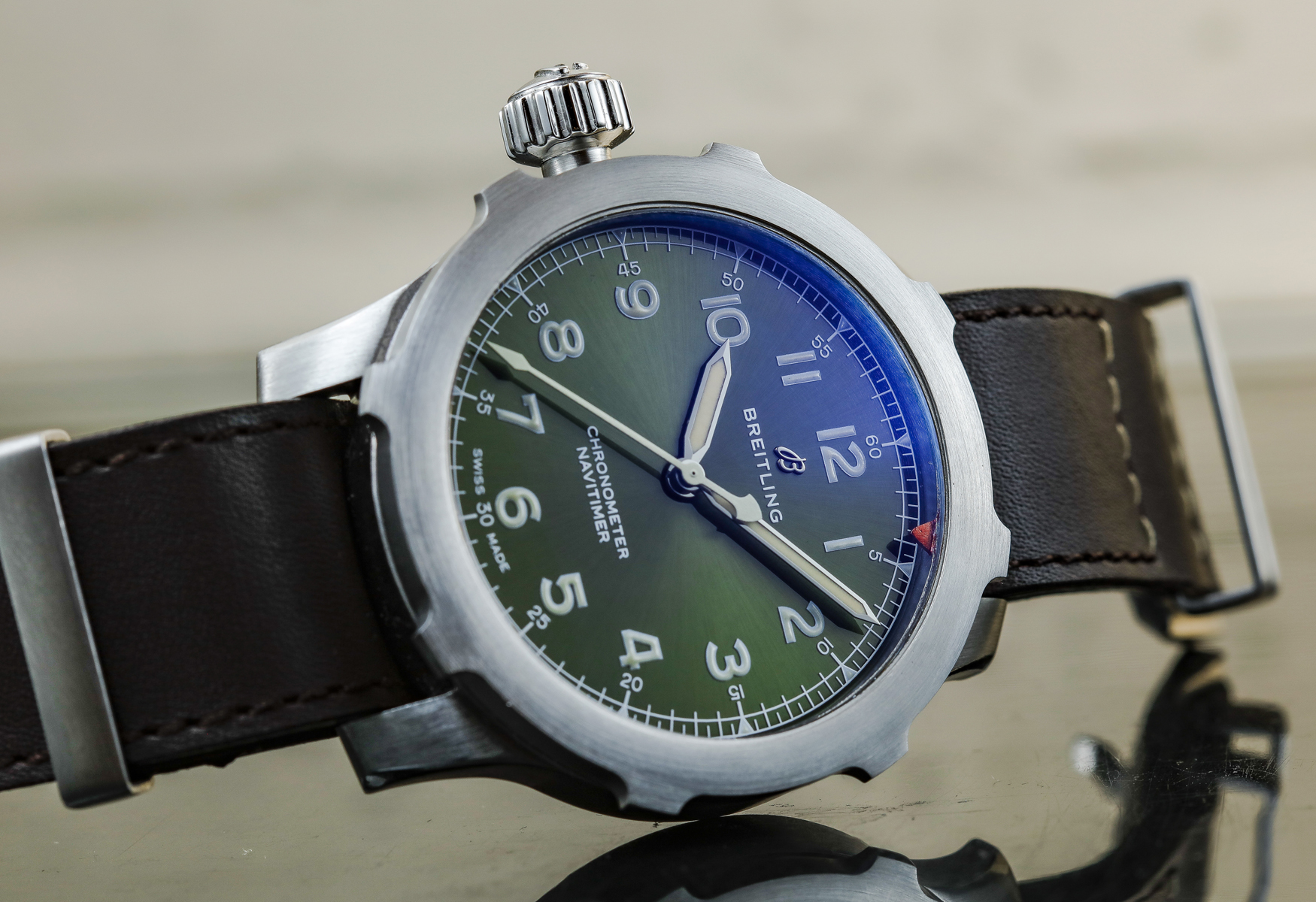 【Baselworld 2018】英烈的歲月！BREITLING Navitimer Super 8