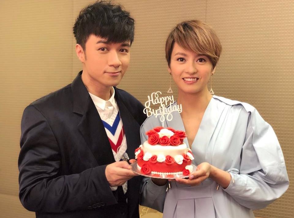 古巨基為五月的演唱會，頻出席大大小小宣傳活動，連老友梁詠琪也來幫忙。