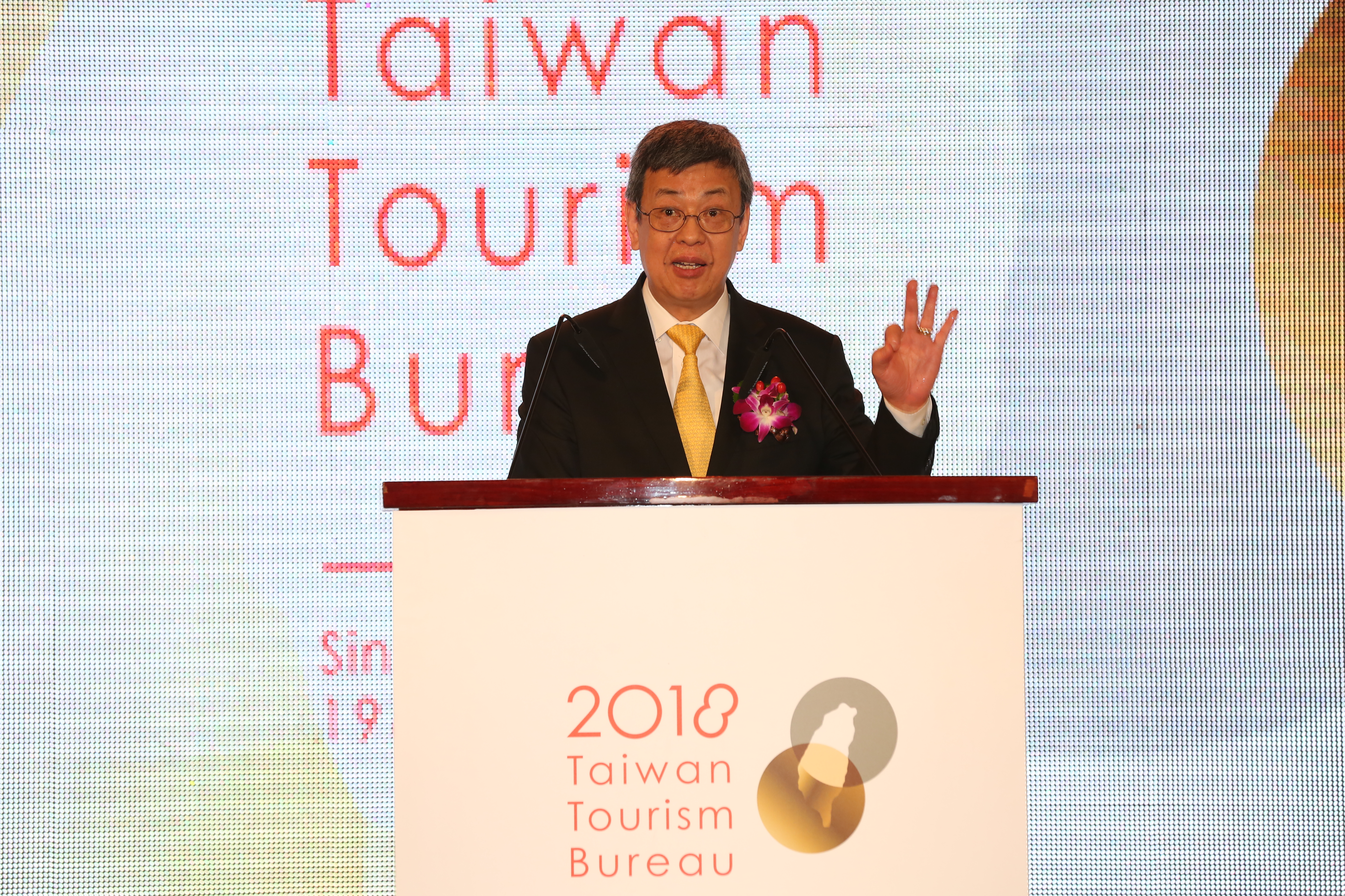 副總統陳建仁邀請民進黨籍立委討論軍人年改版本。