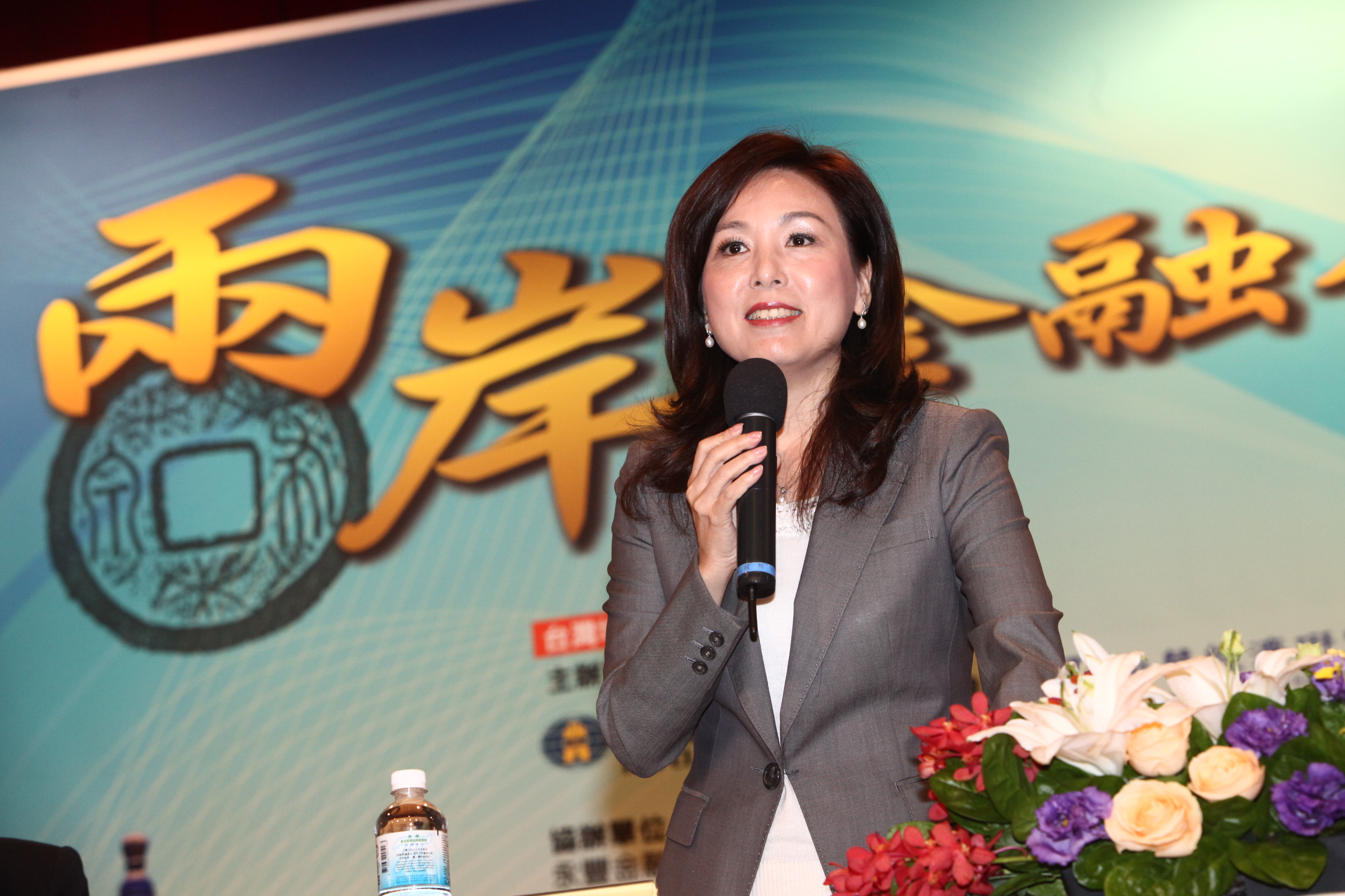 不只李紀珠和吳欣盈爆出兩個女人的戰爭，李紀珠\和劉憶如當年在立院也曾互相競爭。（資料照片）