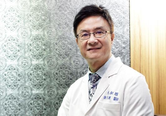 鍾金源醫師建議,施打微晶瓷最好不要太貪心。(元和雅提供)