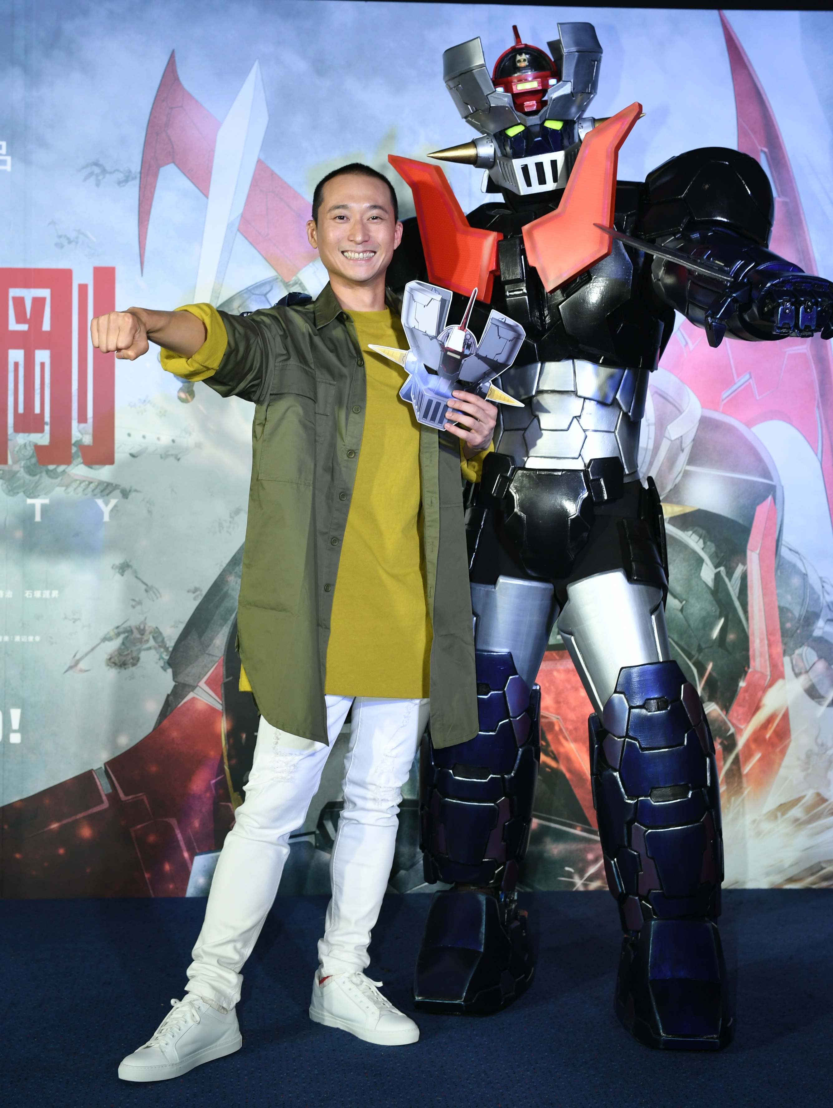浩子又唱又跳了唱了一整首台版主題曲。 （牽猴子提供）