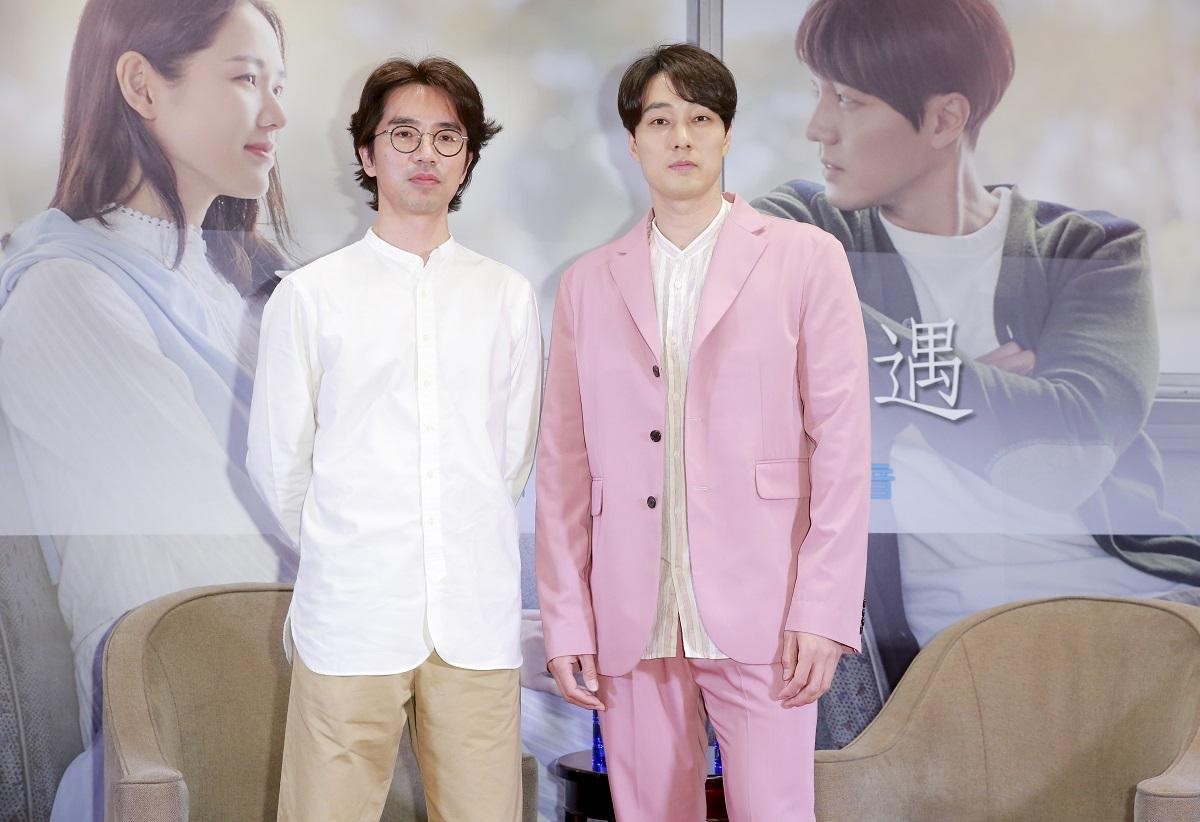 李章焄導演（左）、蘇志燮接受台灣媒體訪問，暢談與電影《雨妳再次相遇》有關的一切。