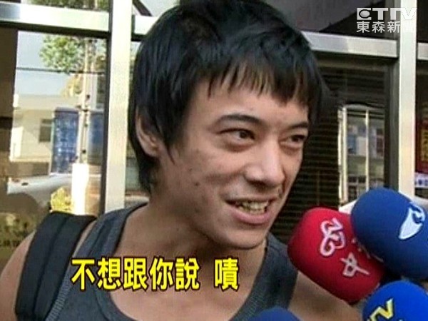 蔣友青曾因為被台北美國學校退學，在臉書發洩不滿。（網路圖片）