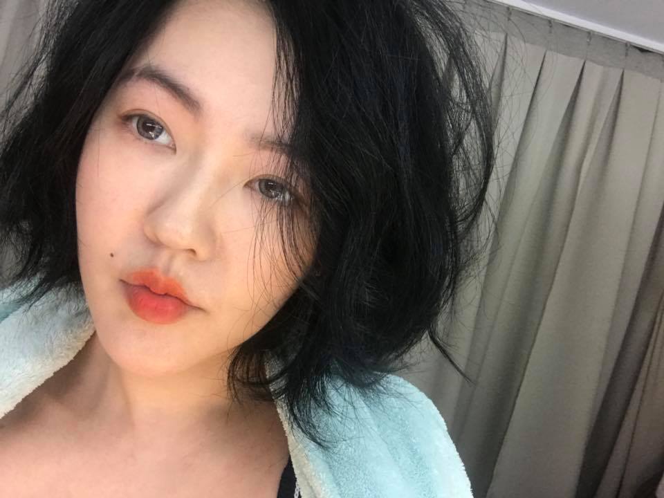小S不時會在臉書po出美照，並且與粉絲們互動。（翻攝自小S臉書）