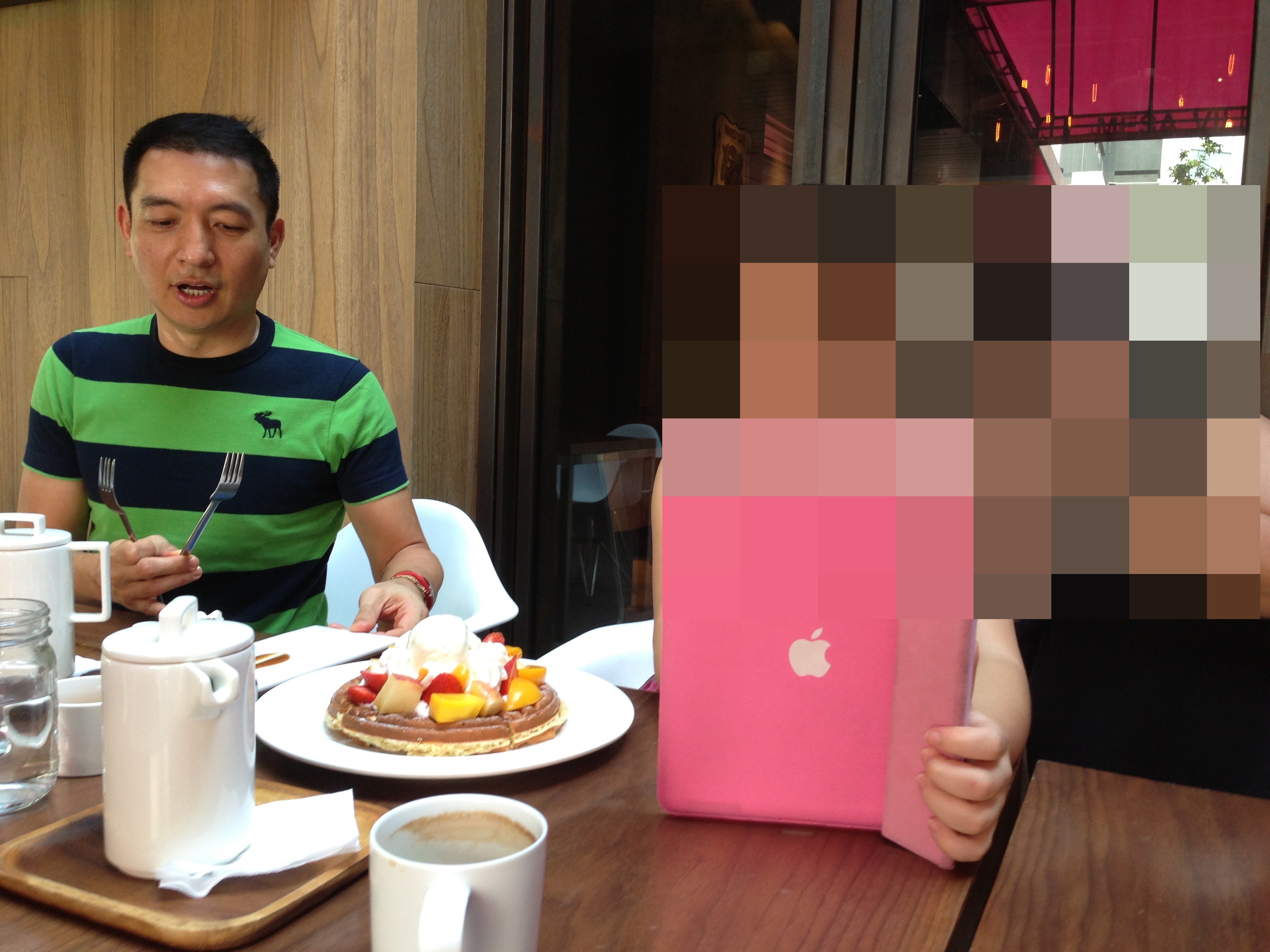 曾與藝人林依晨短暫交往的富少鄭家堯，7年前因與一名外籍朋友的13歲女兒發生性關係，遭法院判刑7年6月徒刑定讞，2019年已入獄服刑。（資料照，讀者提供）