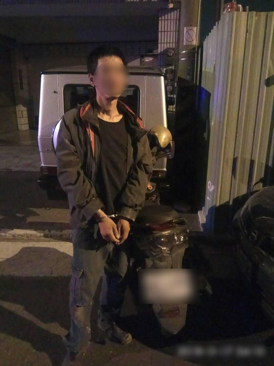 林嫌偷竊工具被捕，價值超過3萬元。（警方提供）