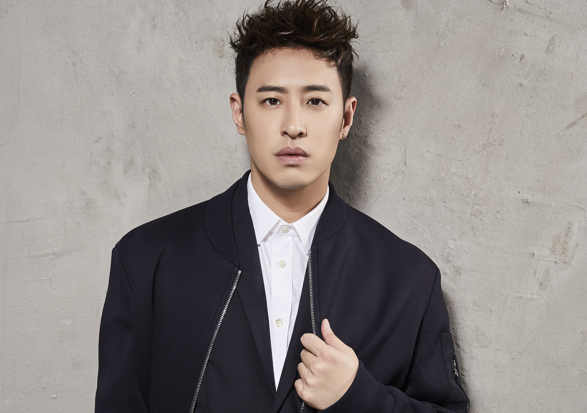 潘瑋柏加緊減肥，力求在演唱會達到最佳狀態。（華納唱片提供）