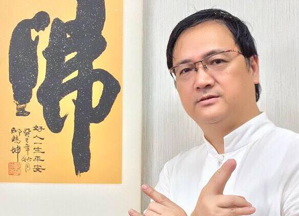 江柏樂指出女性同學將會是這次事件轉折的貴人。(翻攝網路)