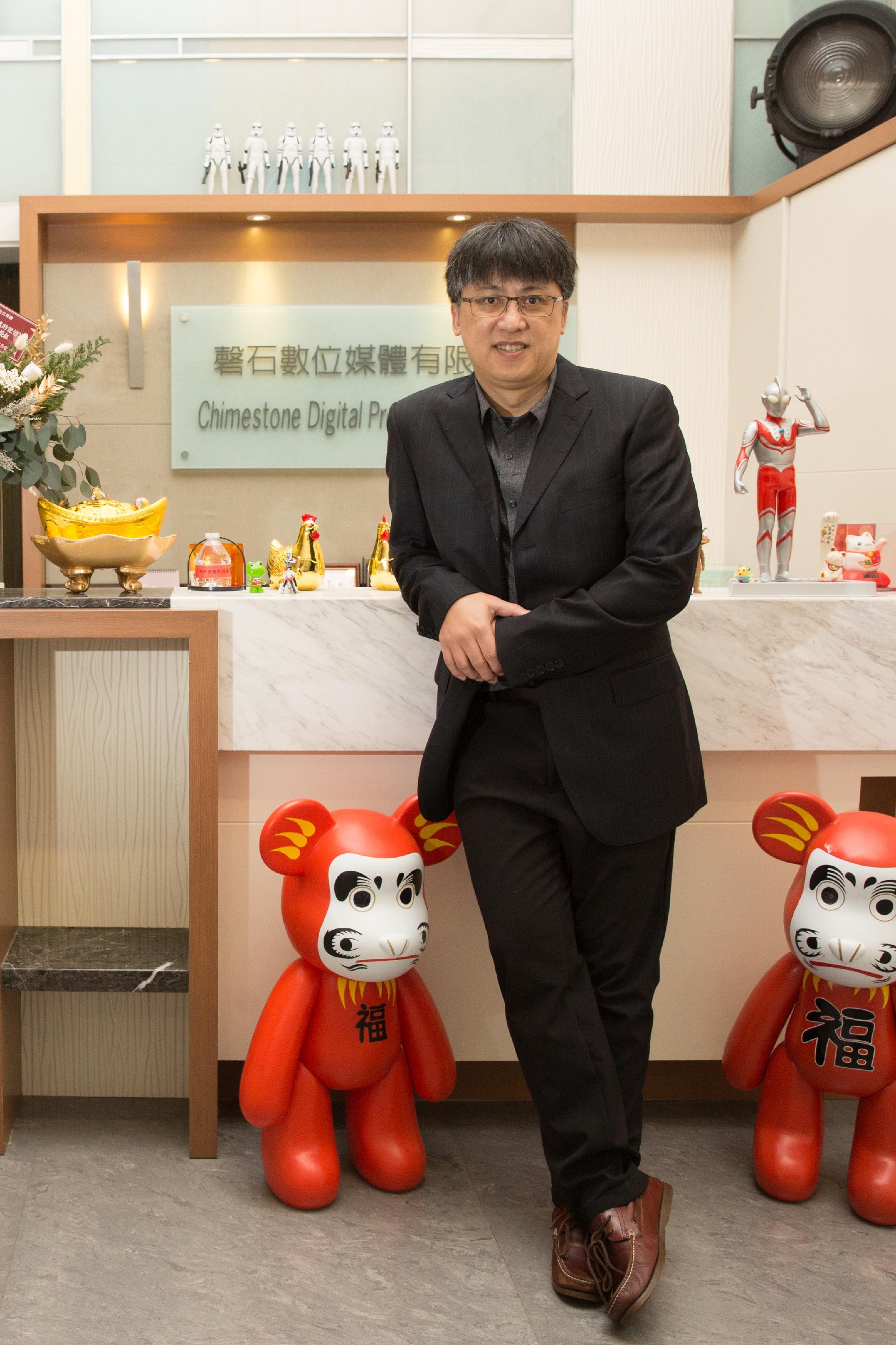 王公誠開發出影劇互動應用程式「i・active 」,希望為台灣影視產業尋找新的出路。
