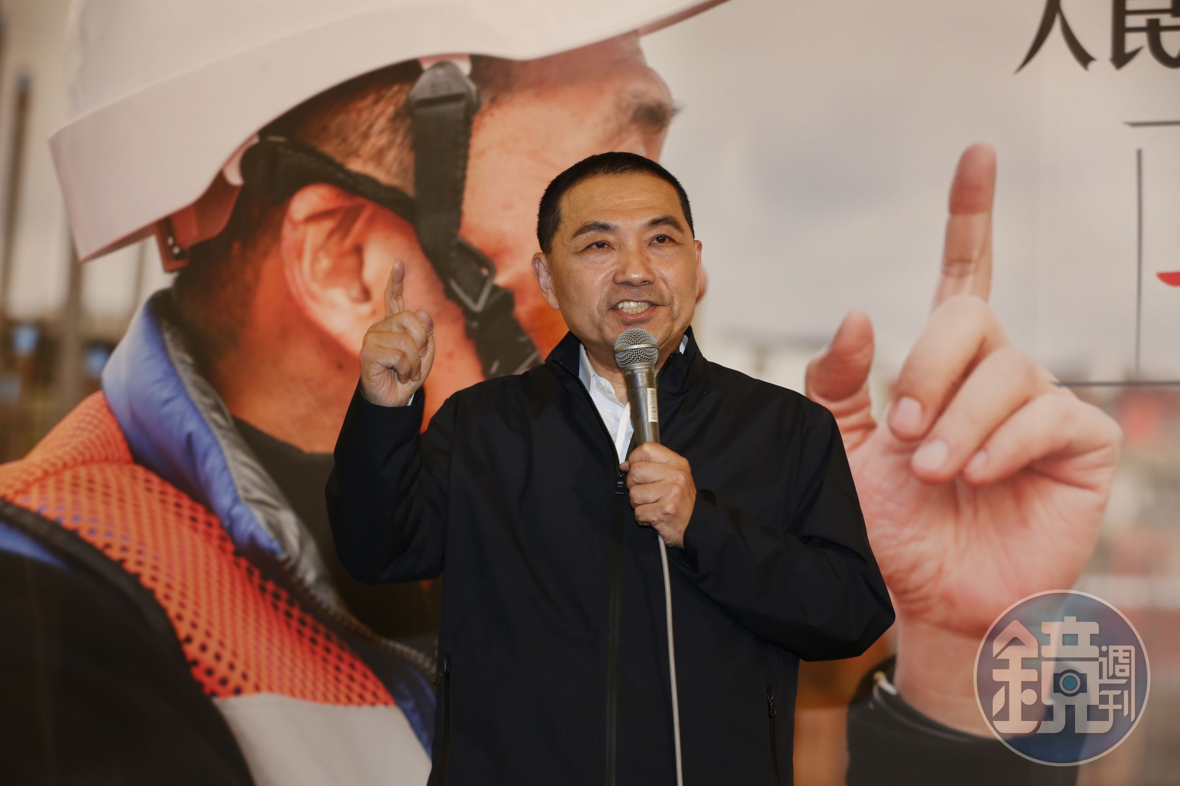 前新北市副市長侯友宜宣布參選新北市長，除了積極拜會黨內市議員爭取支持，也頻頻參加各提案記者會，博全國性曝光版面。