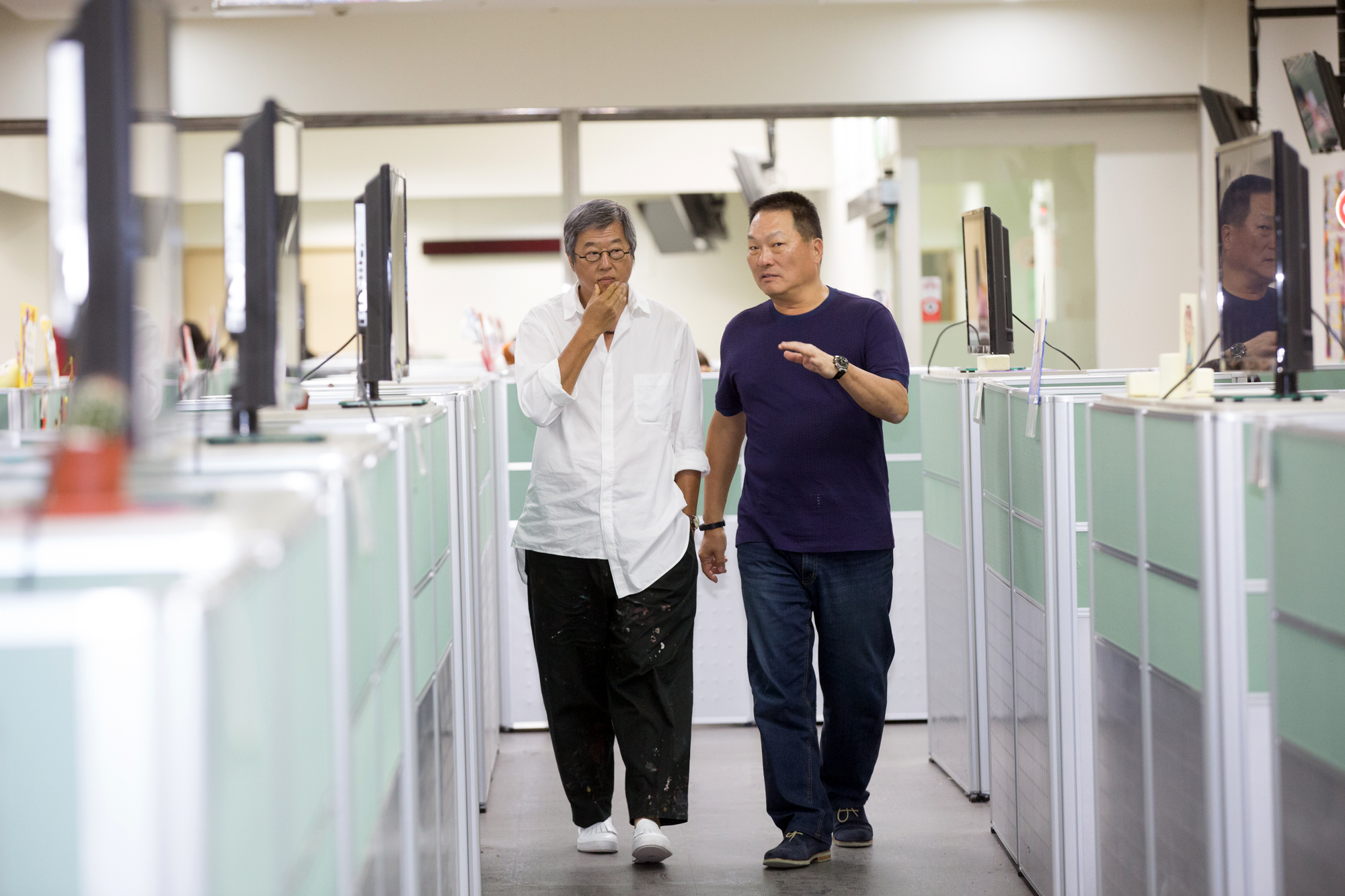 王偉忠看上東森集團的優勢，主動找上王令麟洽談合作。