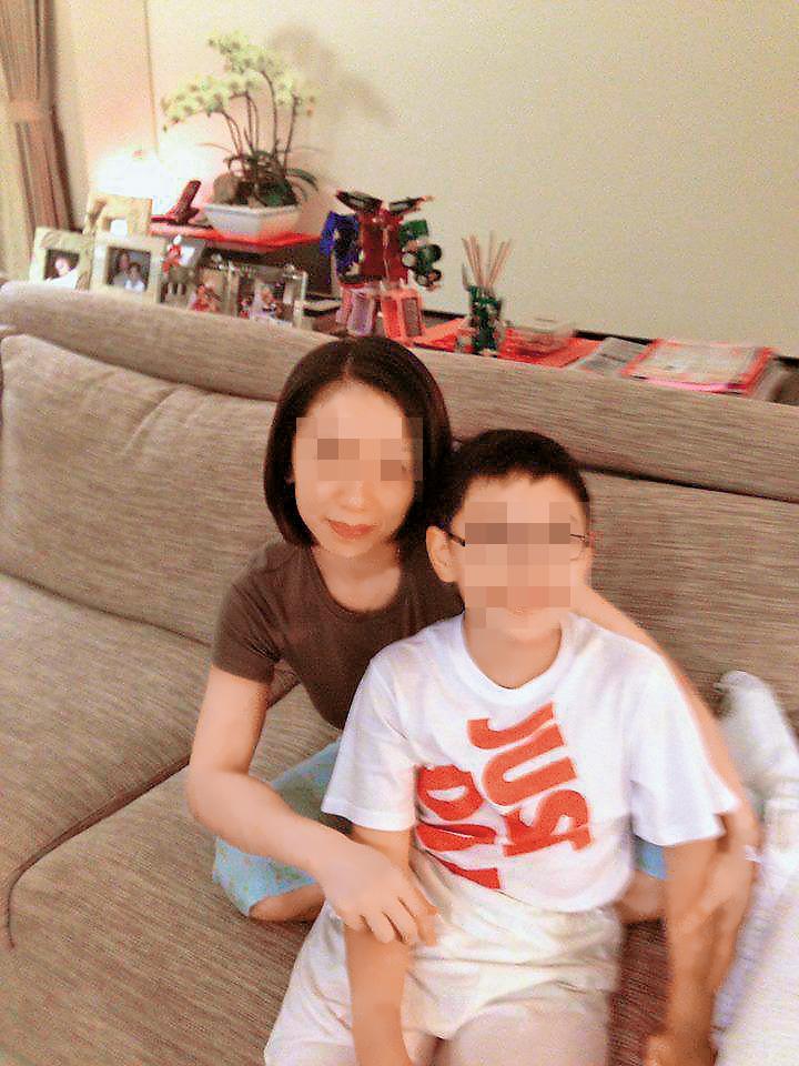 林姓女子是胡其龍的小四,她前年正式提告,要求胡按月支付兒子的扶養費。(翻攝臉書)