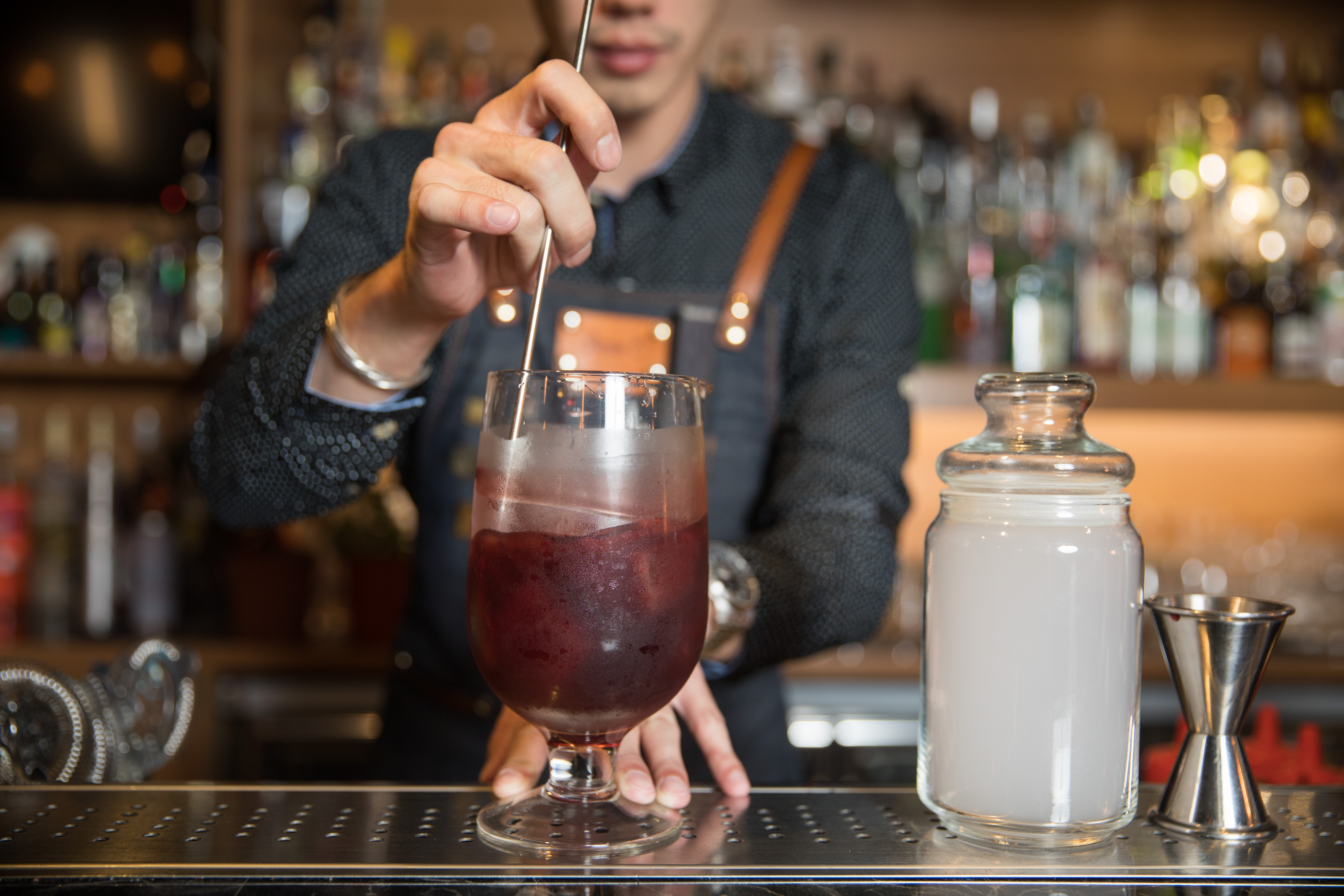 台灣調酒師私底下常也是釀酒師,調配出無法複製的獨家風味。