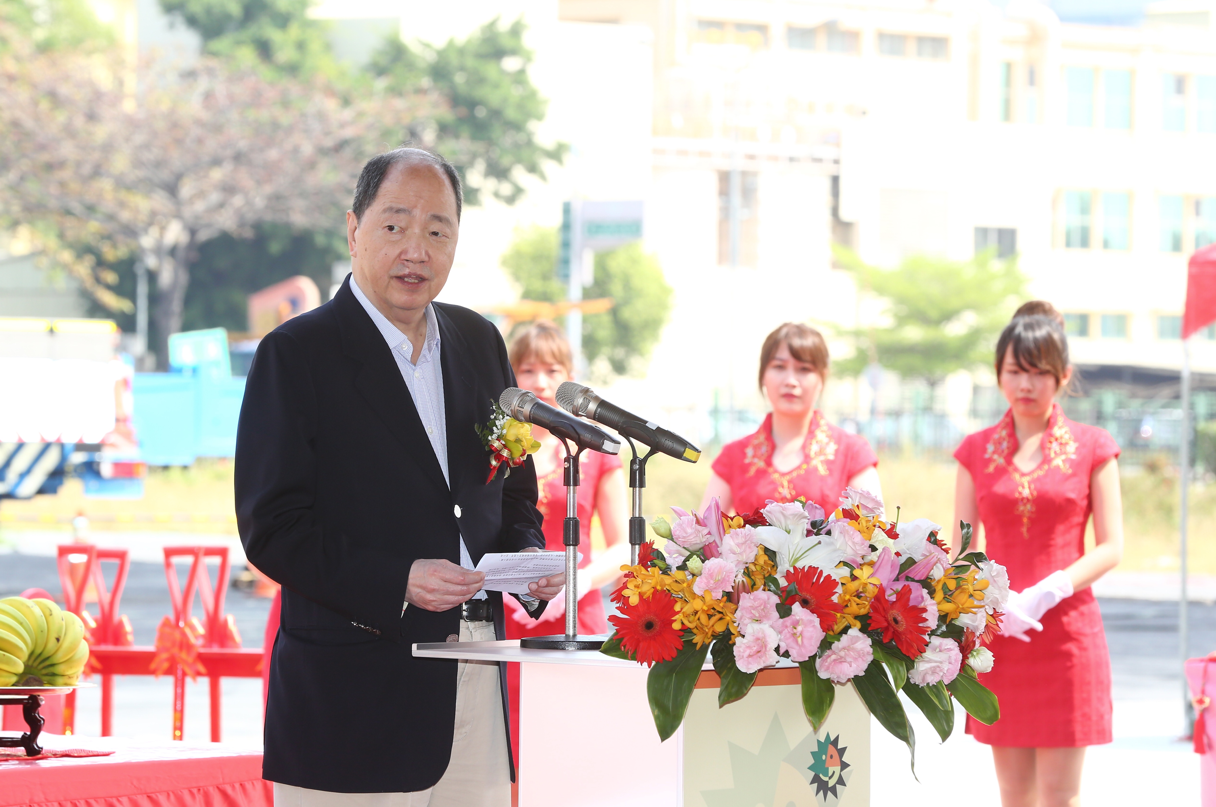 張虔生說，日月光是最早在A股掛牌的台灣企業。