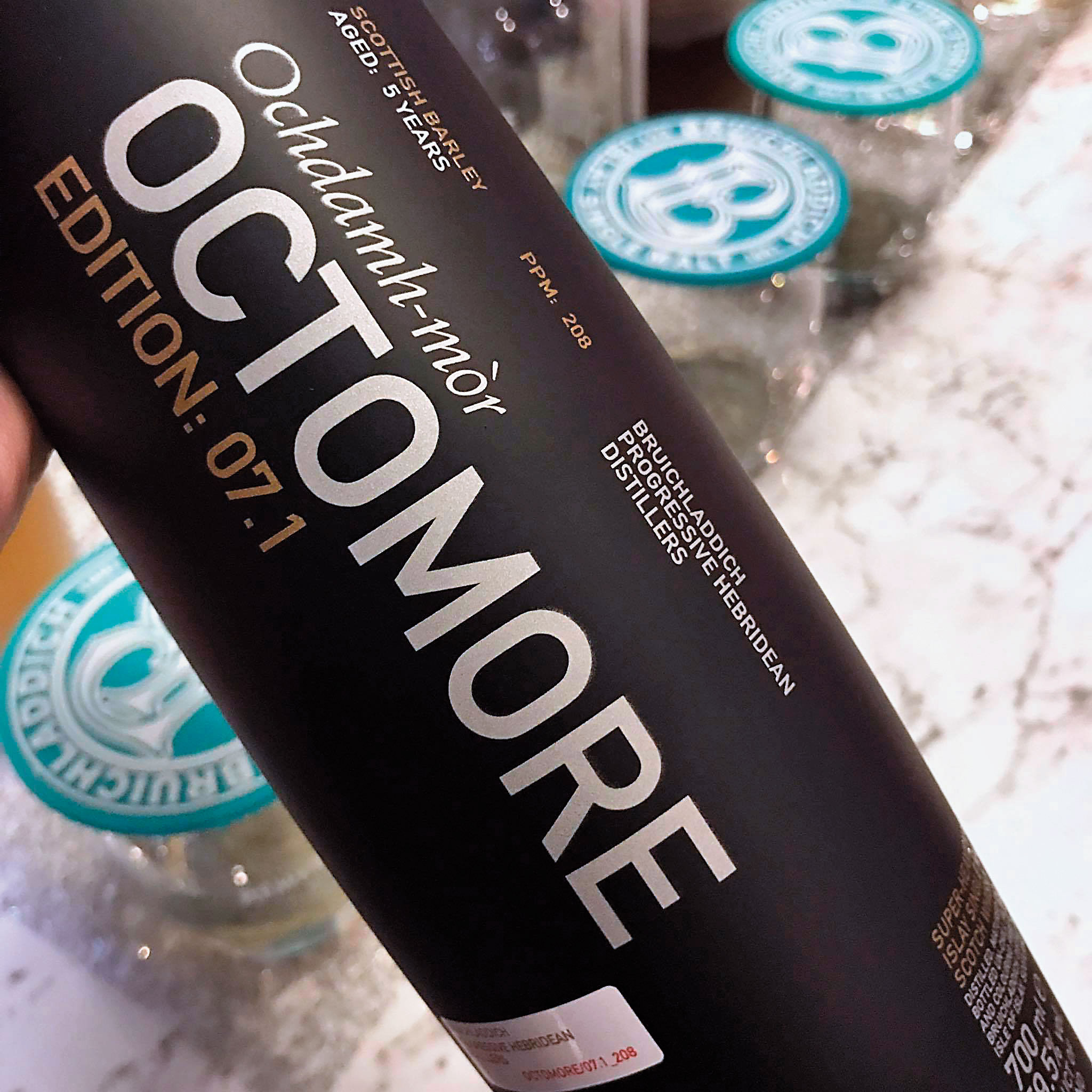 最重泥煤奧特摩Octomore。