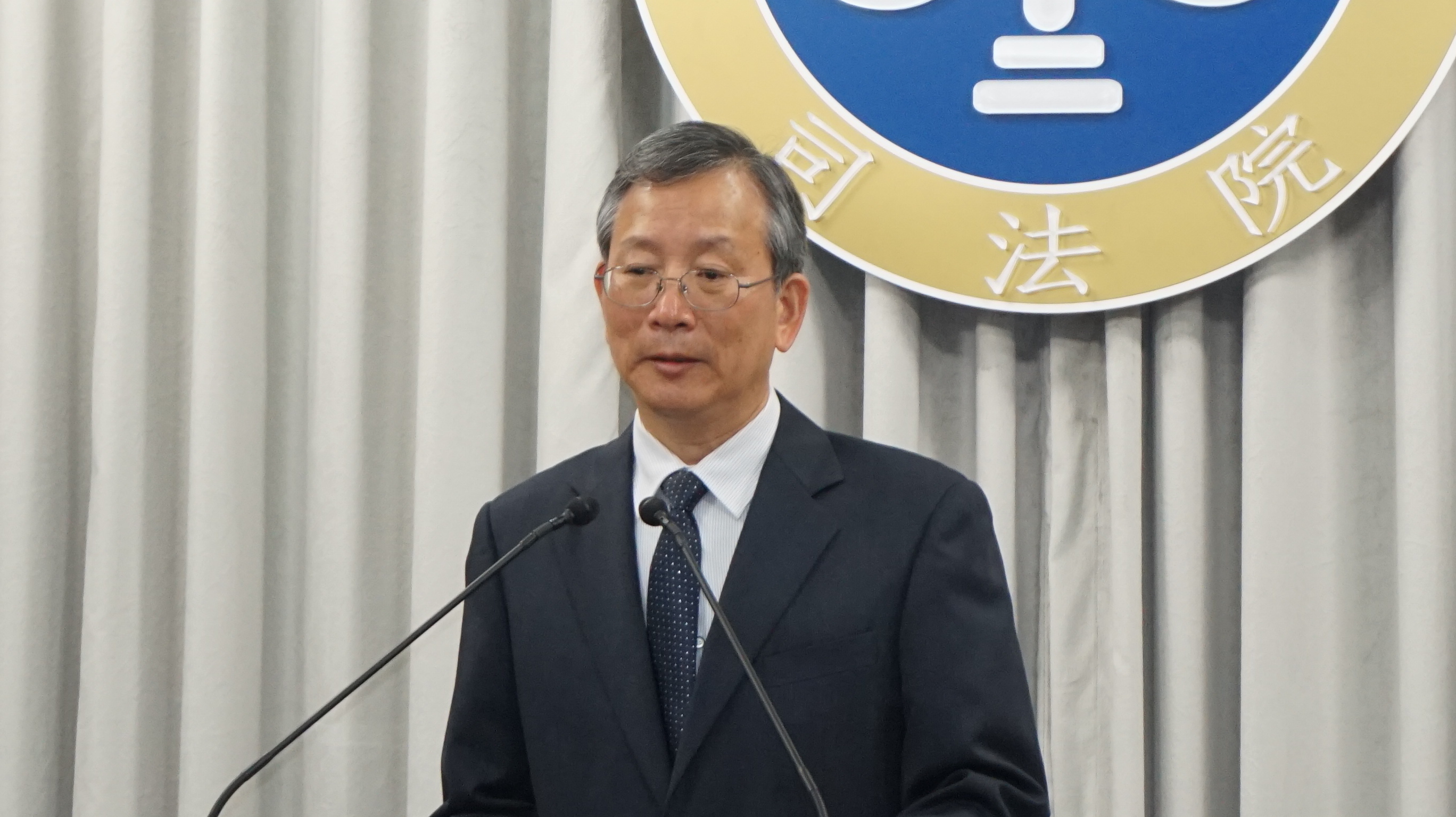 司法院祕書長呂太郎指出，將要求法官宣判當日就要寫好判決書。