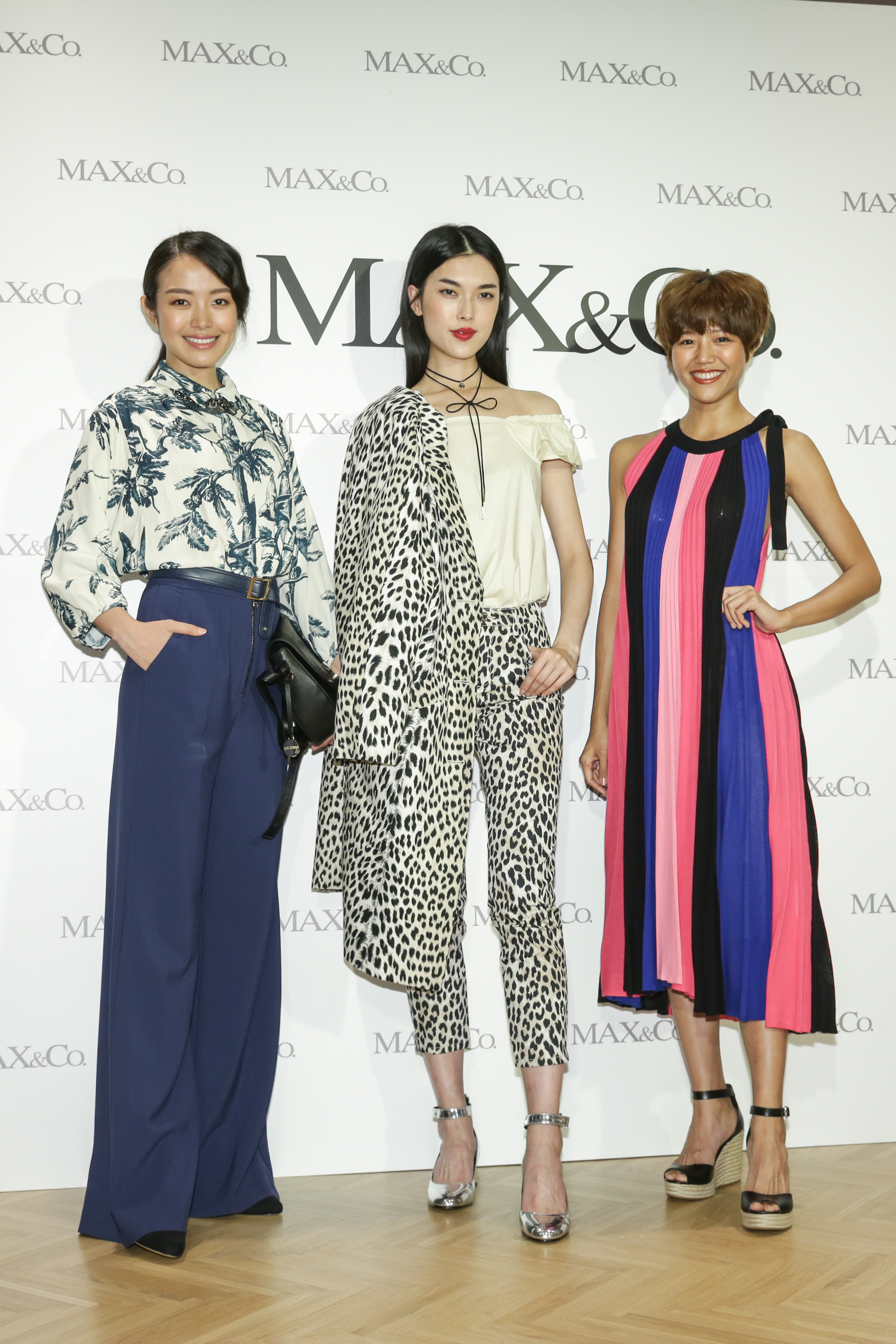 伊林名模示範MAX&Co.最新春夏系列服裝。