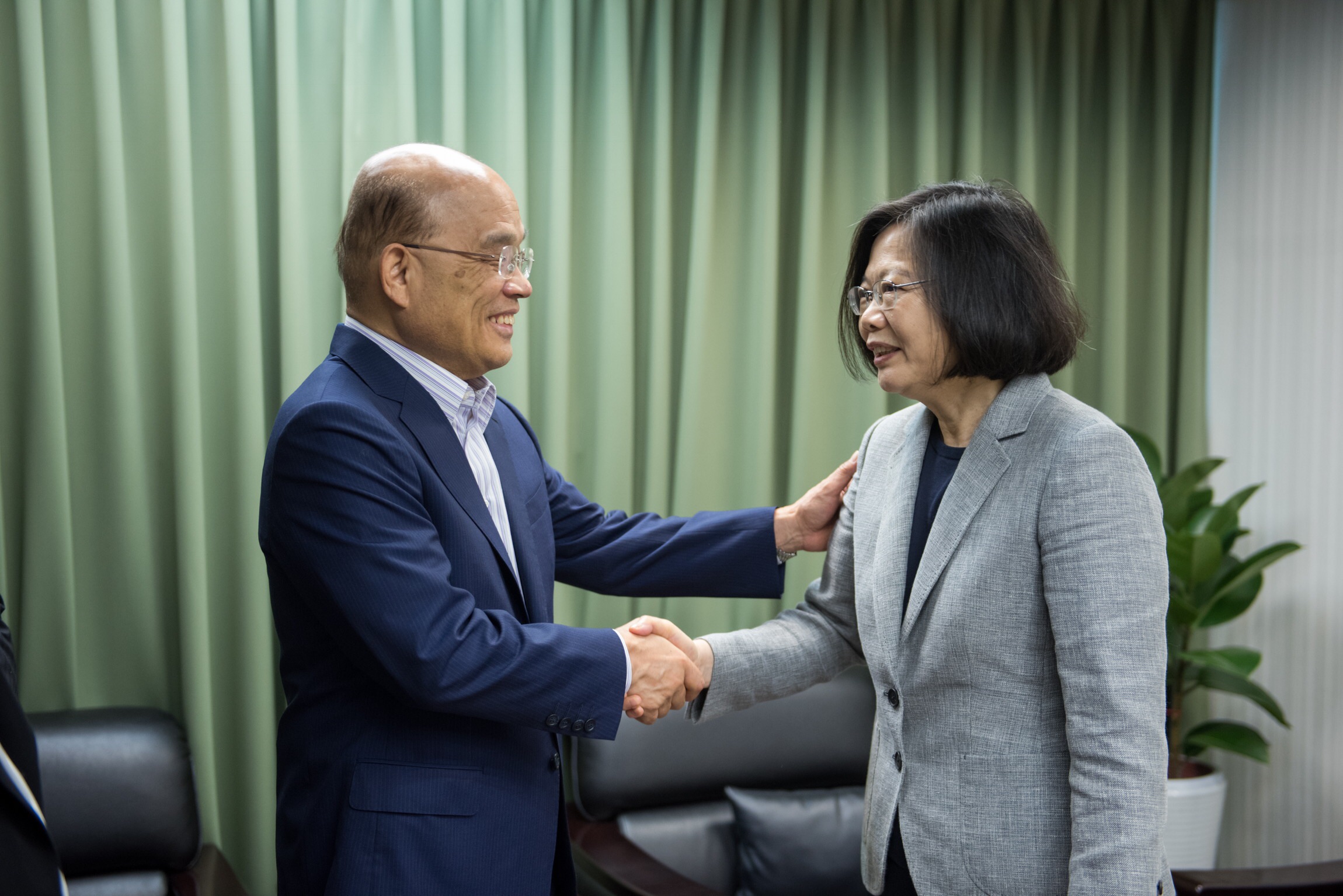 蘇貞昌今到民進黨中央黨部與蔡英文會面。（民進黨提供）