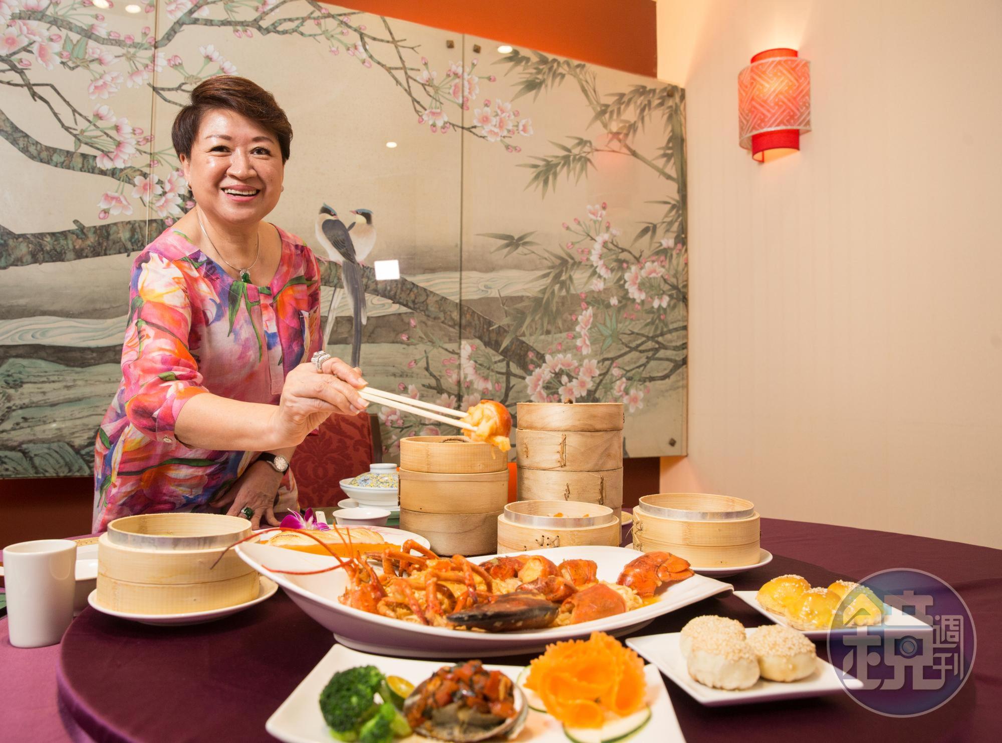 邱靜惠待人客氣，餐點也在水準之上，有客人天天報到，把餐廳當成自家廚房。