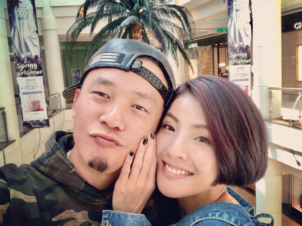 心疼老婆被灌醉的阿Ben在臉書控訴孫姓製作人和名天后設局。(翻攝自白吉勝臉書)