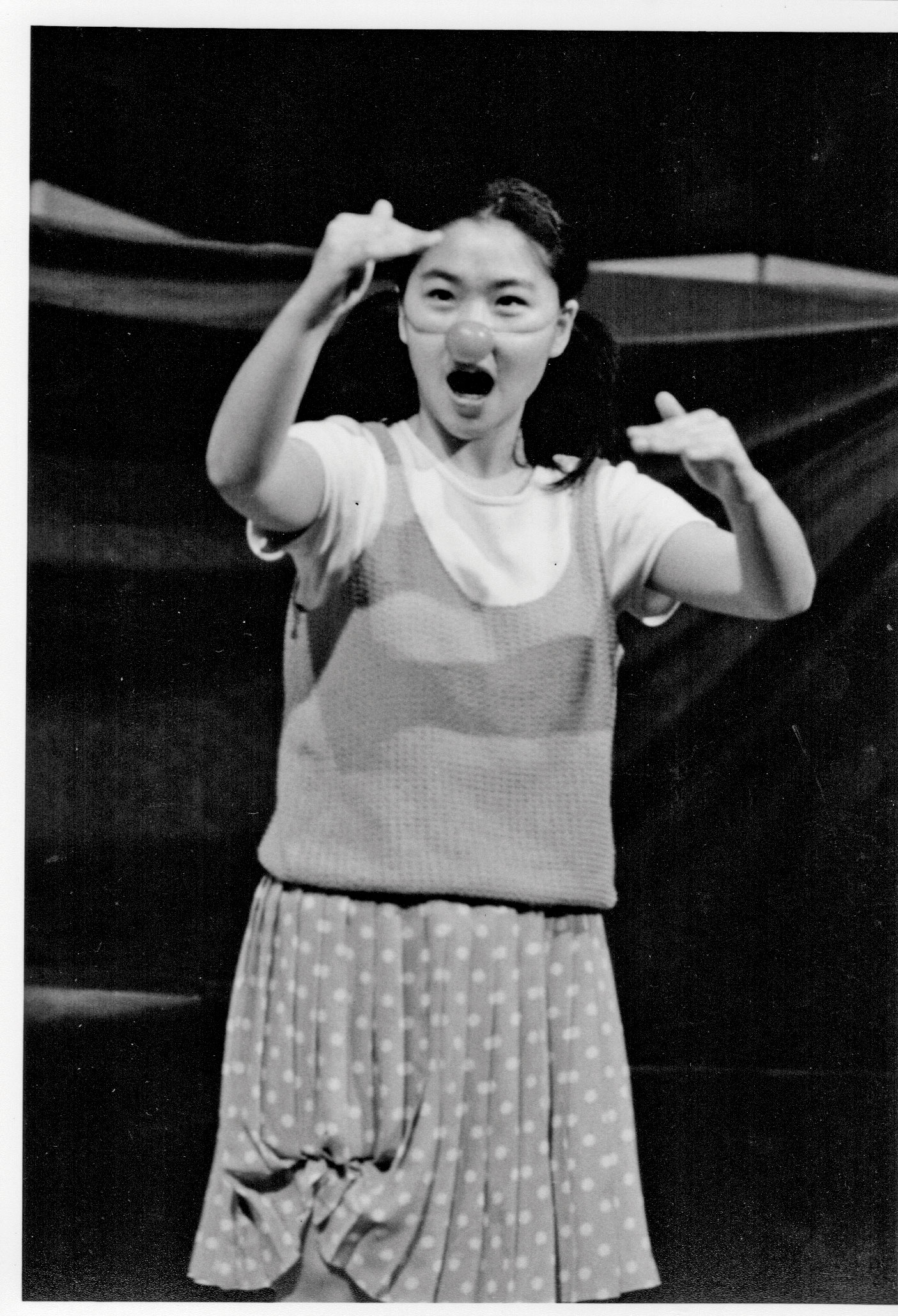 1999年，馬照琪曾進入法國賈克樂寇國際戲劇學校，她也是在此學習小丑表演，並以此為志業。（沙丁龐客劇團提供）
