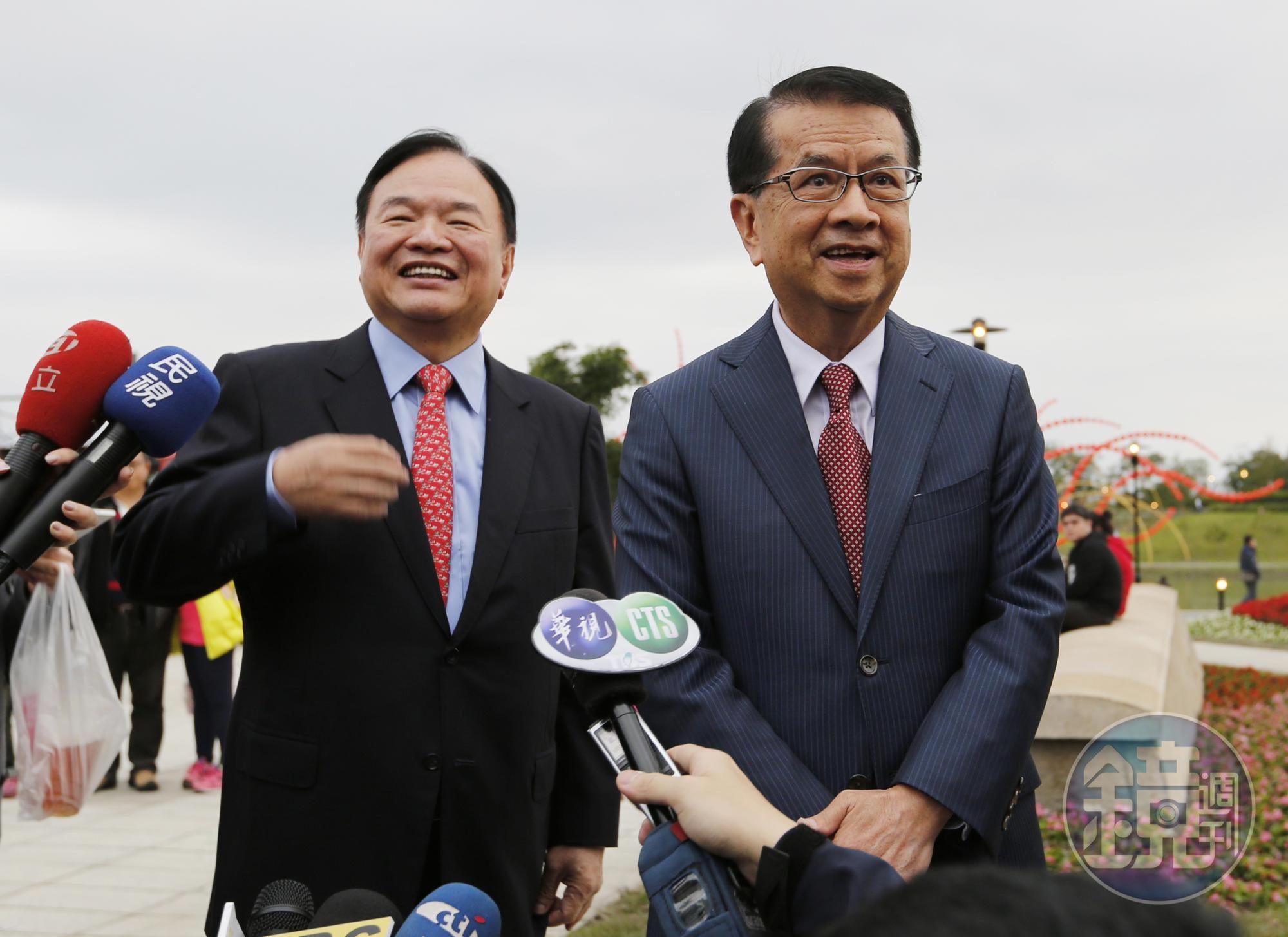 以徐重仁（右）為首的「小七幫」，成功改變全聯形象、讓門市有新面貌。